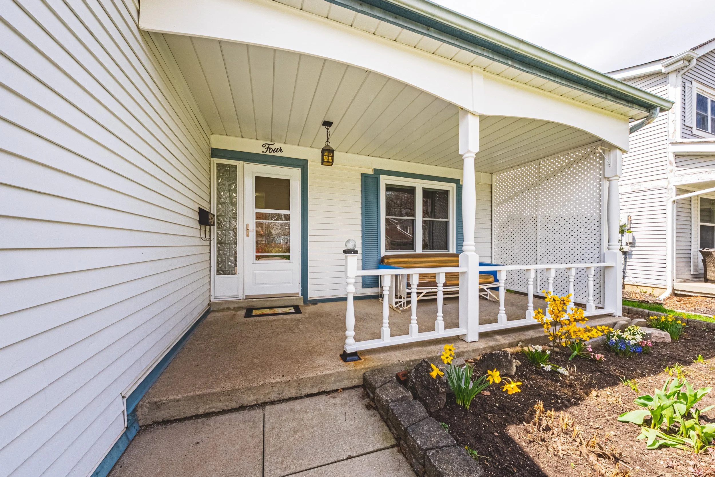 4 - 4 Mount Forest Dr, Brampton.jpg