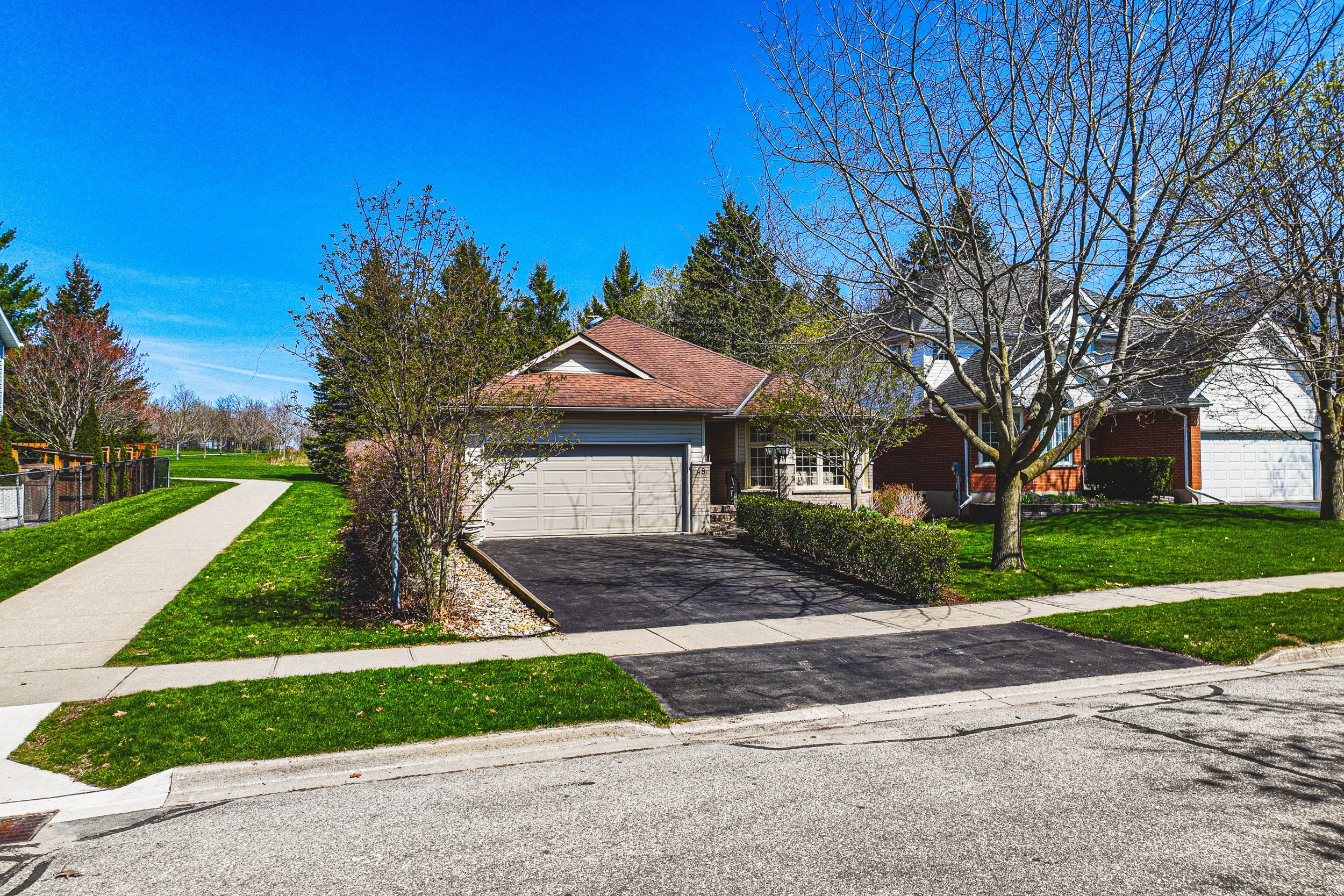 5 - 48 Tanager Dr, Guelph.jpg