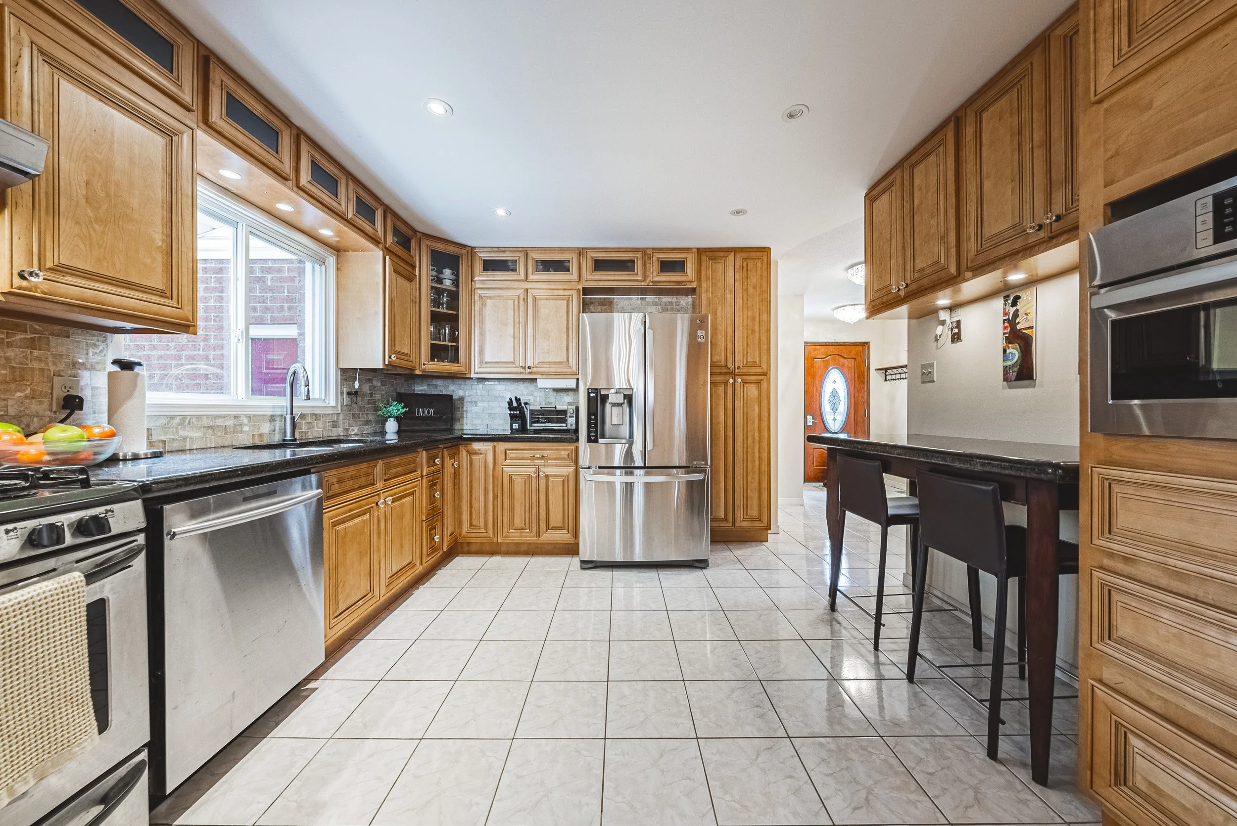 17 - 110 Highbury Dr, Stoney Creek.jpg