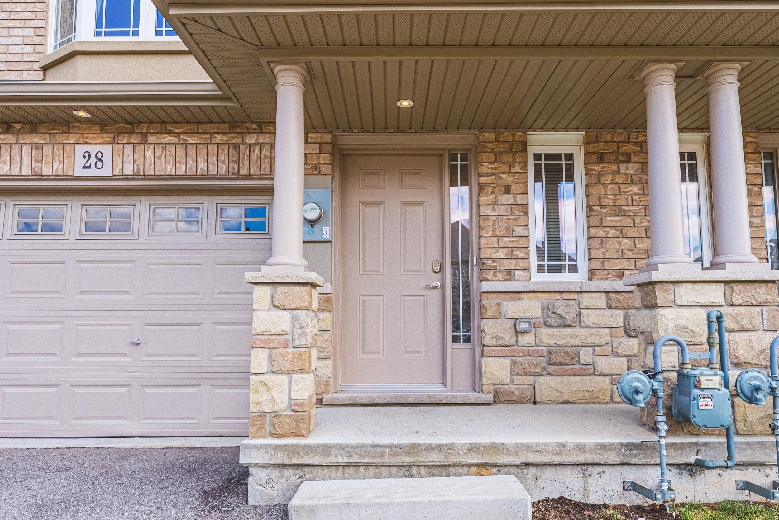 6 - 28 Bonehill Blvd, Hamilton.jpg