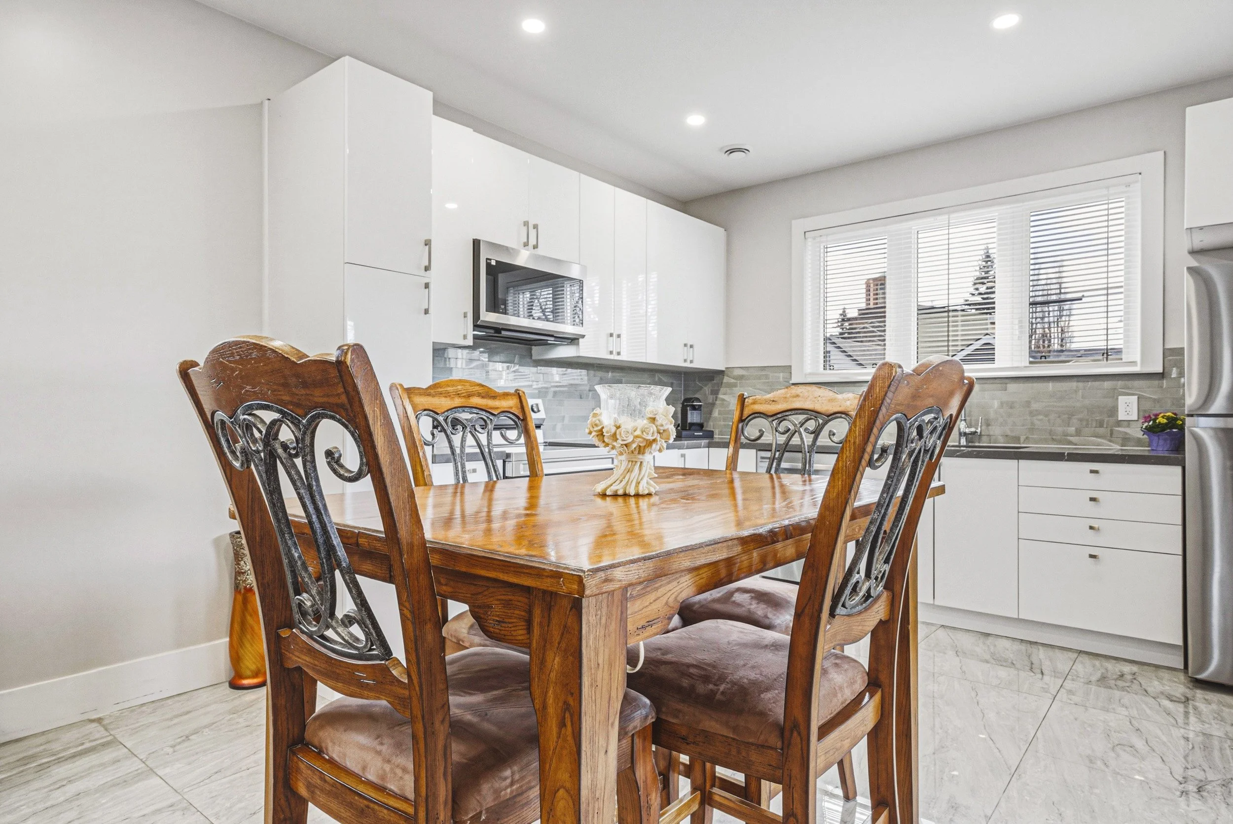 12 - 68 Vansitmart Ave, Hamilton.jpg