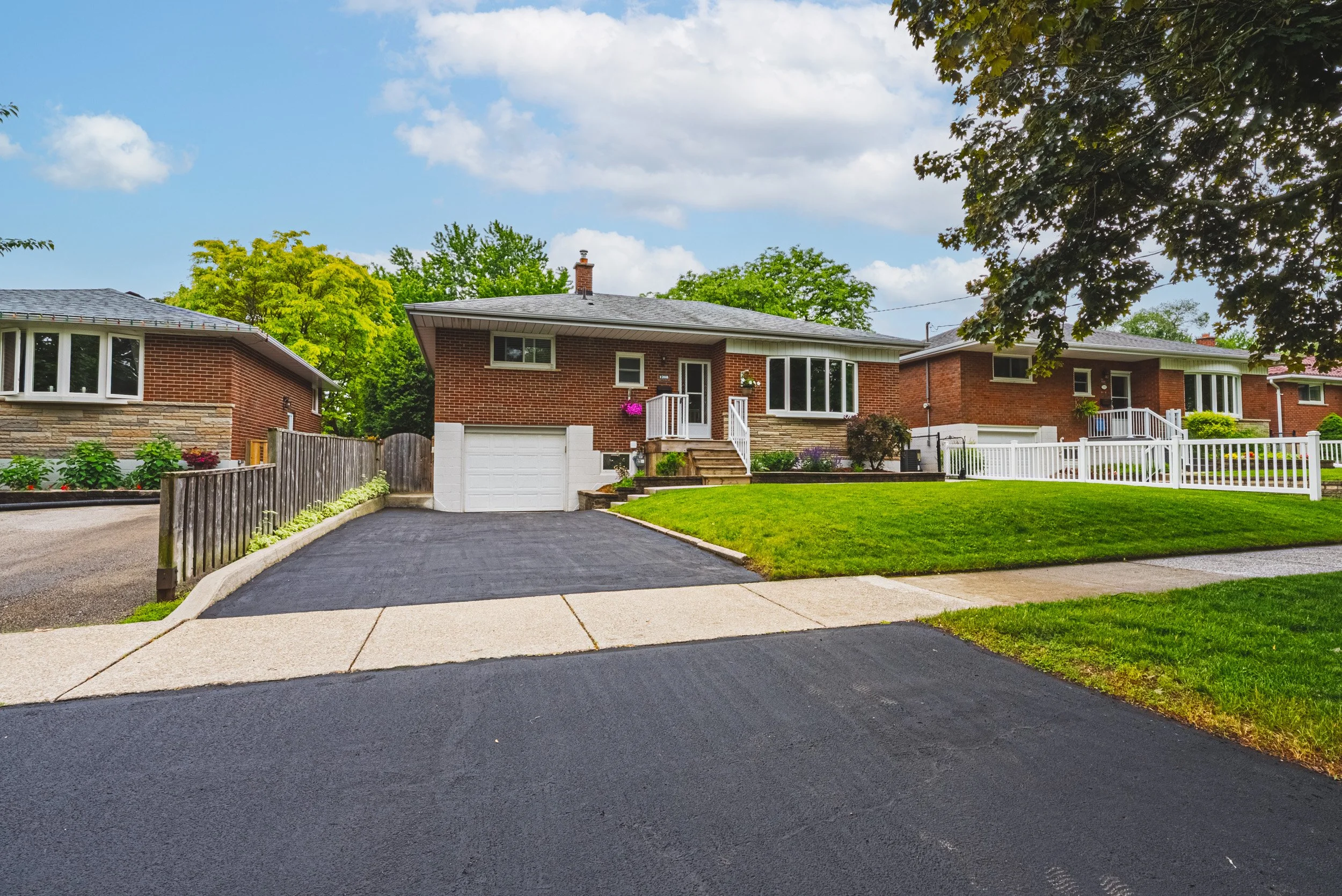 4 - 1208 Homewood Dr, Burlington.jpg