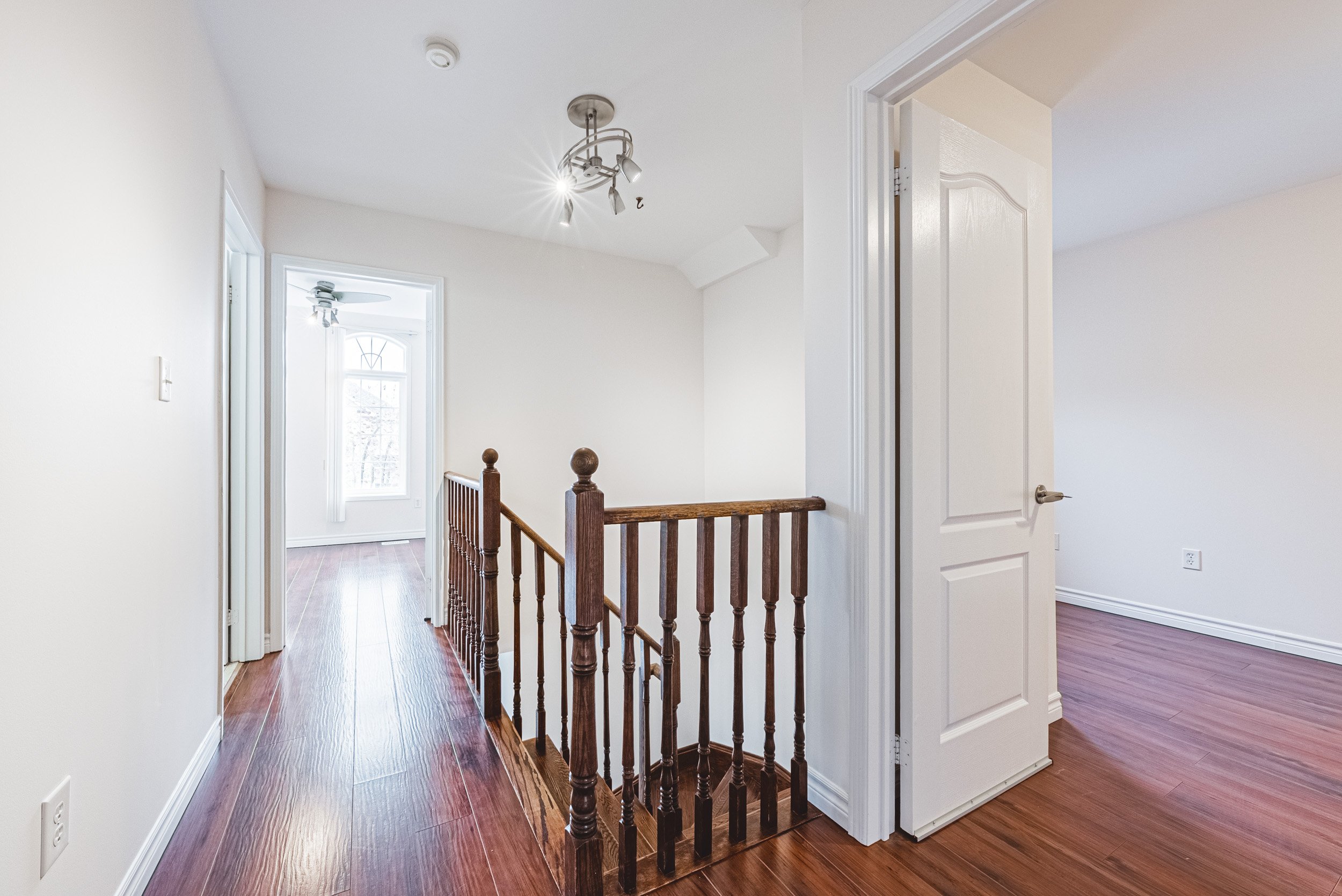 12 - 2412 Curtis Rd, Burlington.jpg