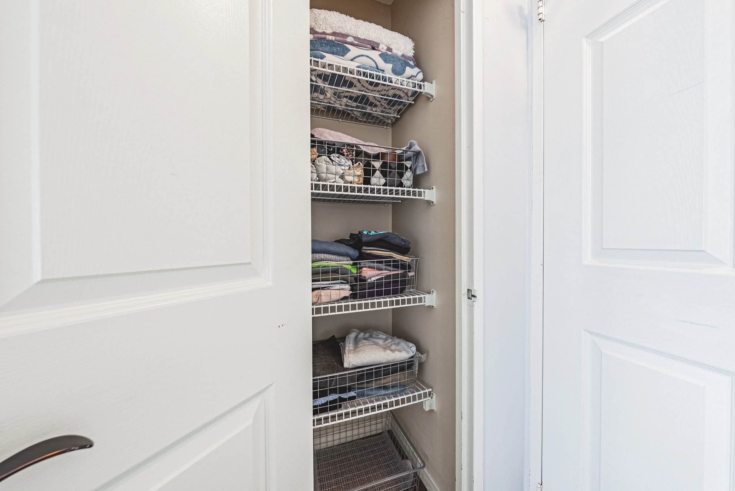 31 - 2155 Burnhamthorpe Rd W #1904, Mississauga.jpg