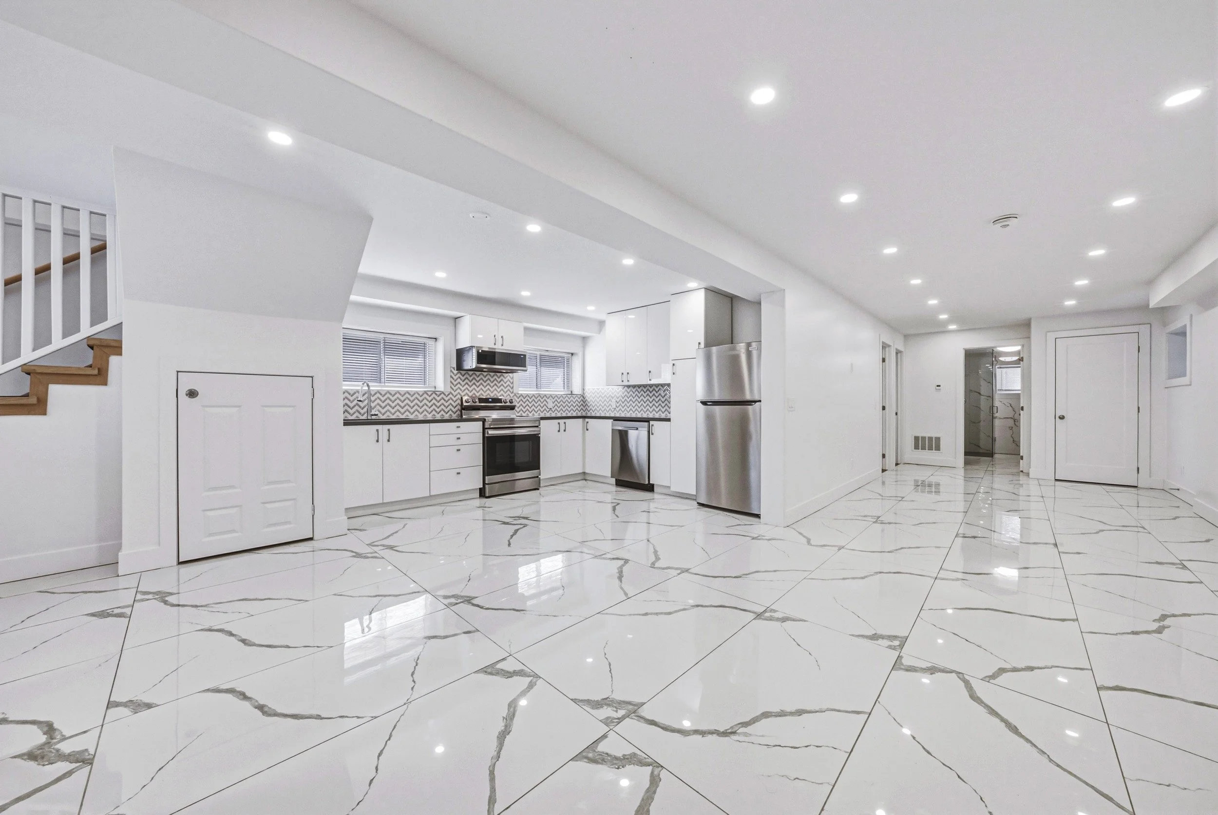 36 - 68 Vansitmart Ave, Hamilton.jpg