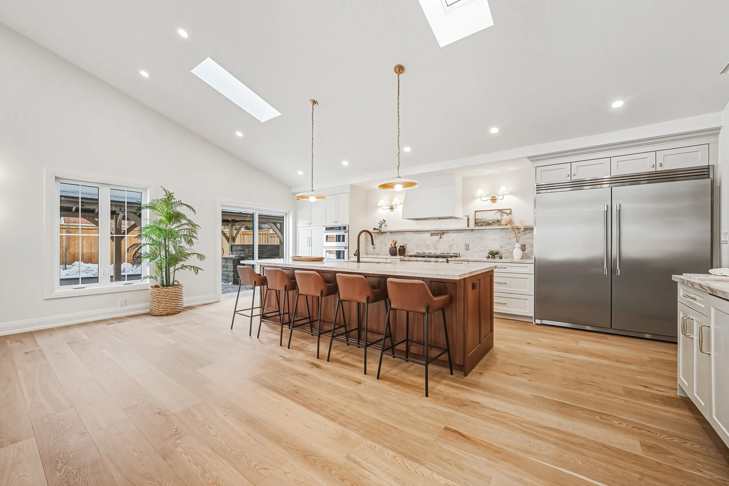 10 - 251 Glen Afton Dr, Burlington.jpg