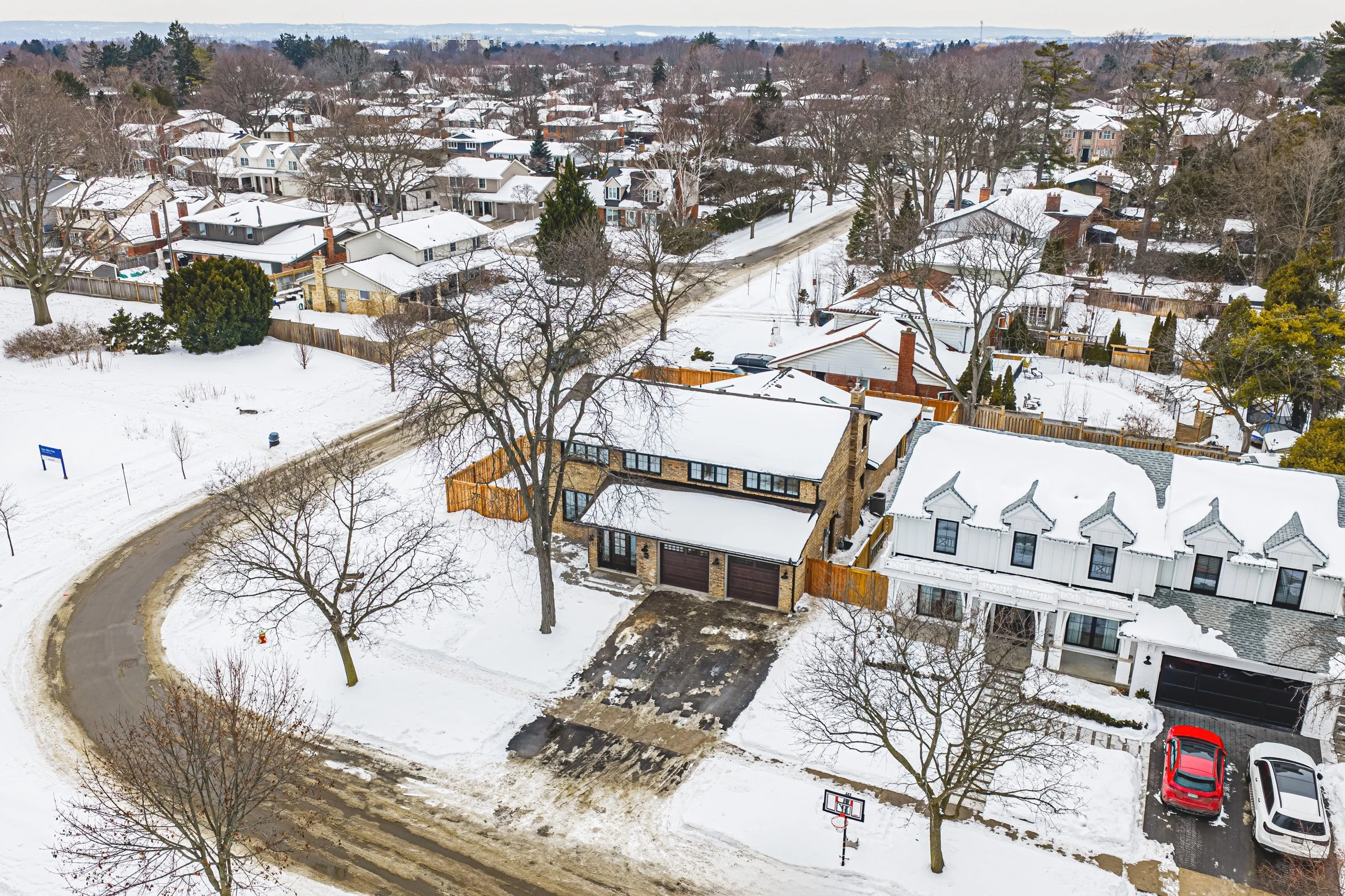 93 - 251 Glen Afton Dr, Burlington.jpg