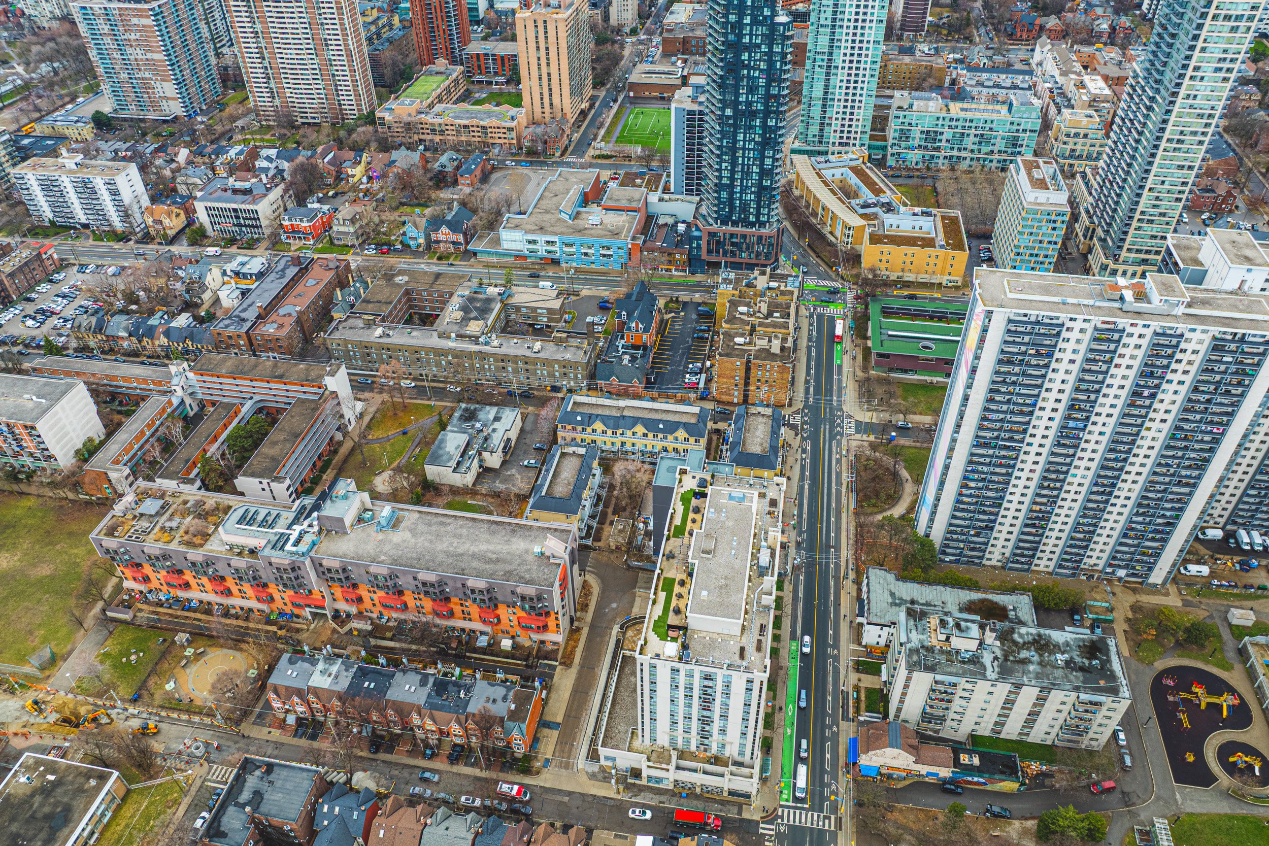 36 - 171 Bleecker St #222, Toronto.jpg