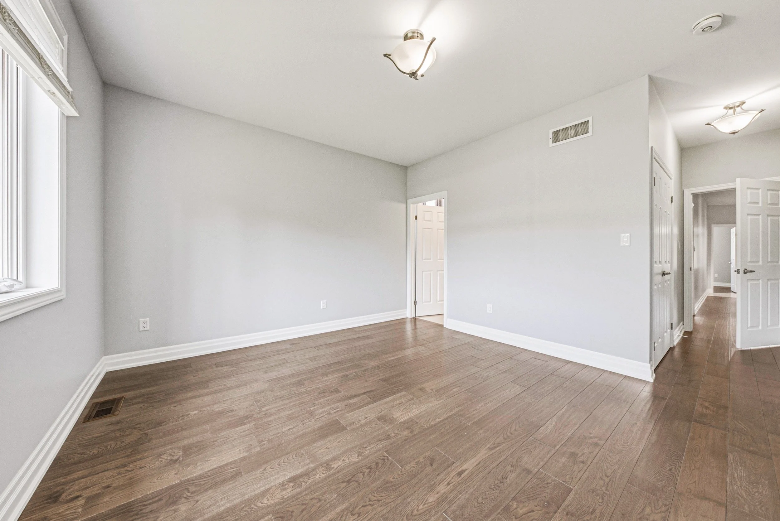 15 - 602 Cochrane Rd, Hamilton.jpg
