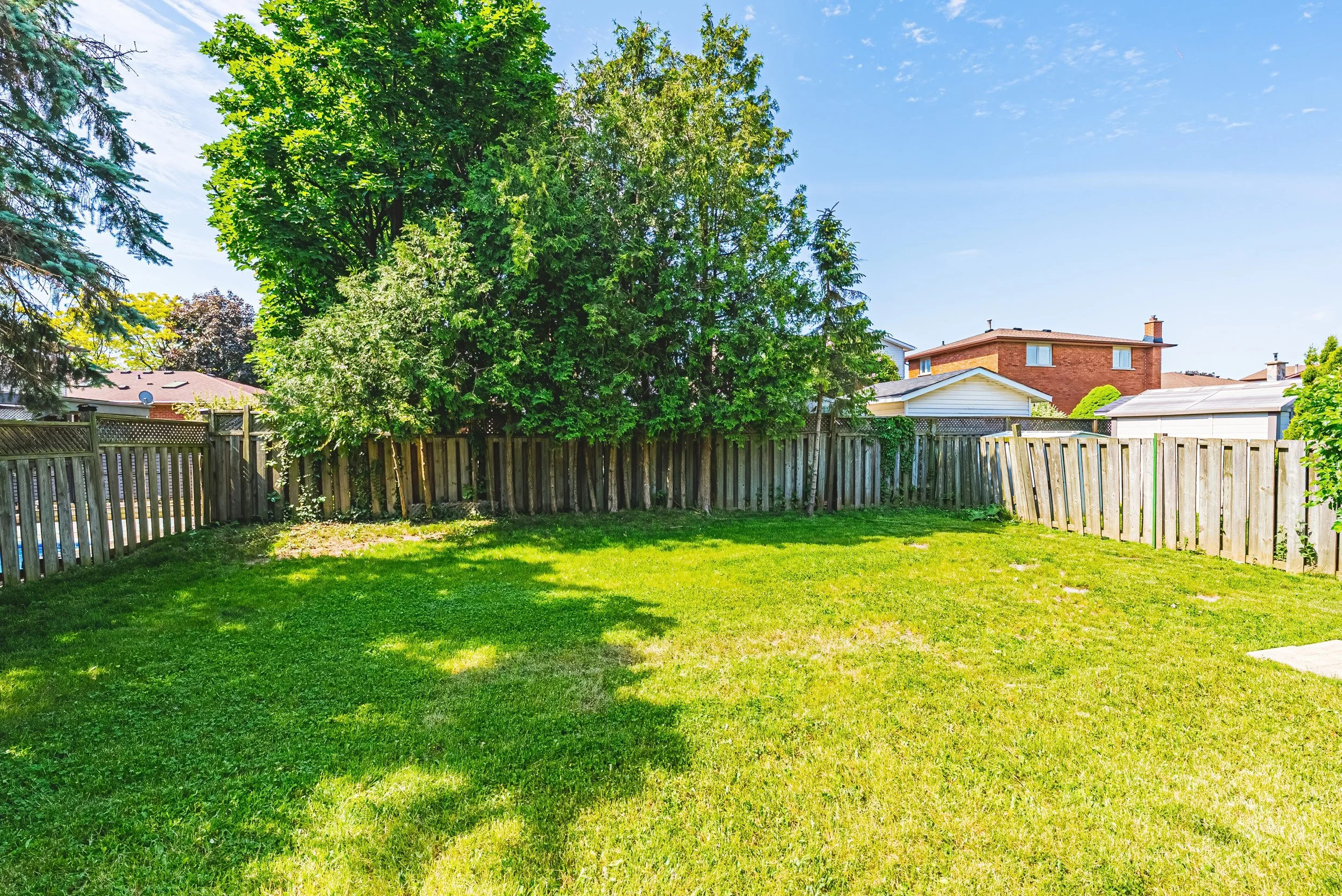 35 - 565 Stone Church Rd W, Hamilton.jpg