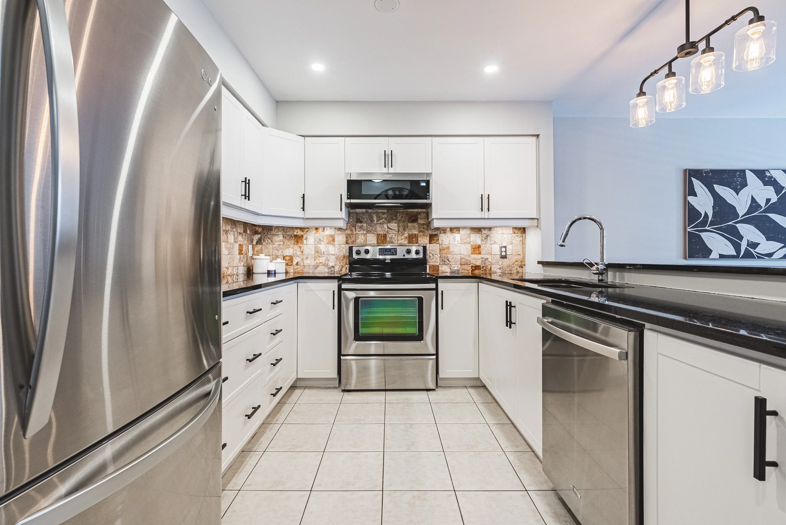 12 - 705 Cumberland Ave #18, Burlington.jpg