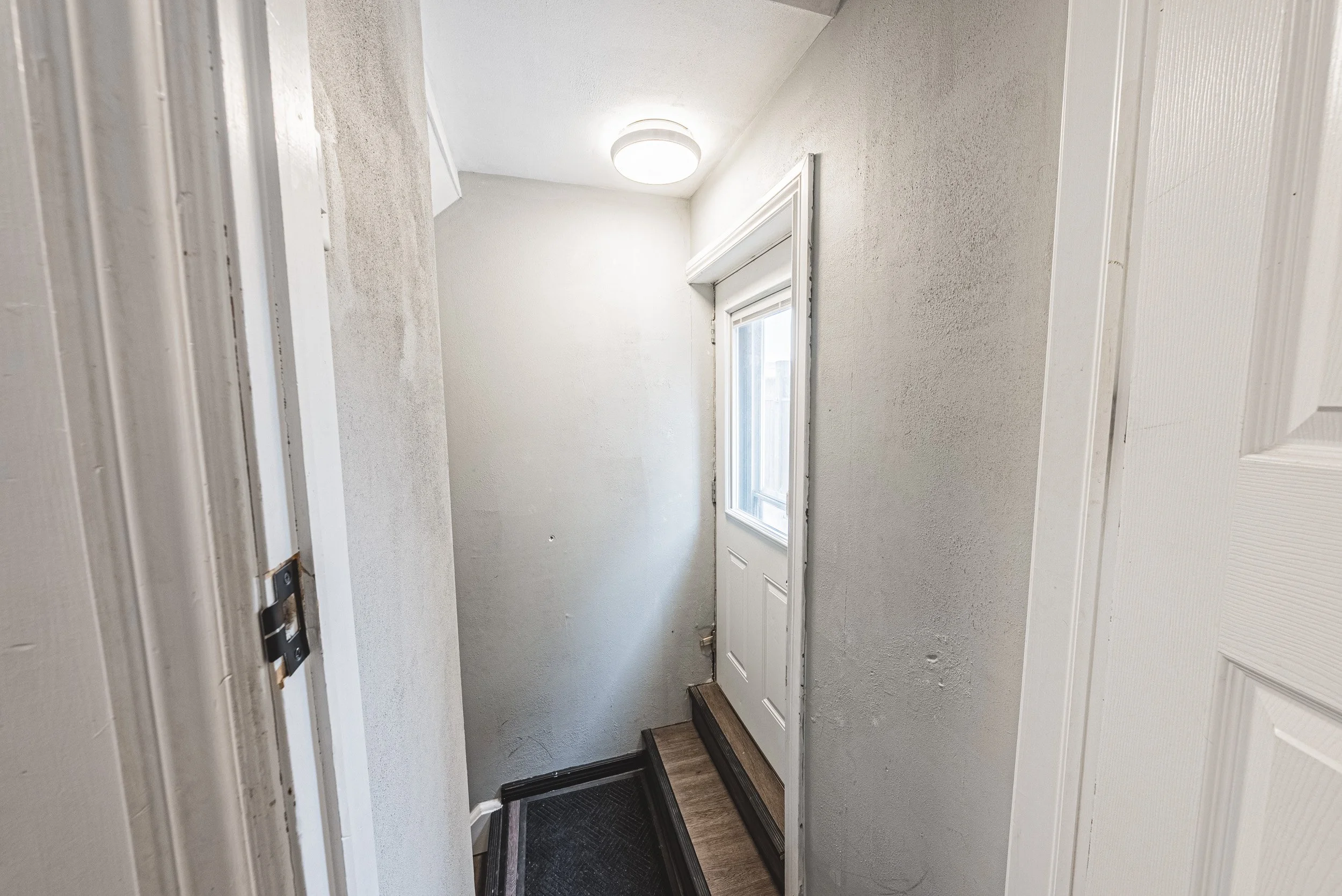 39 - 6 Second Rd W, Stoney Creek.jpg