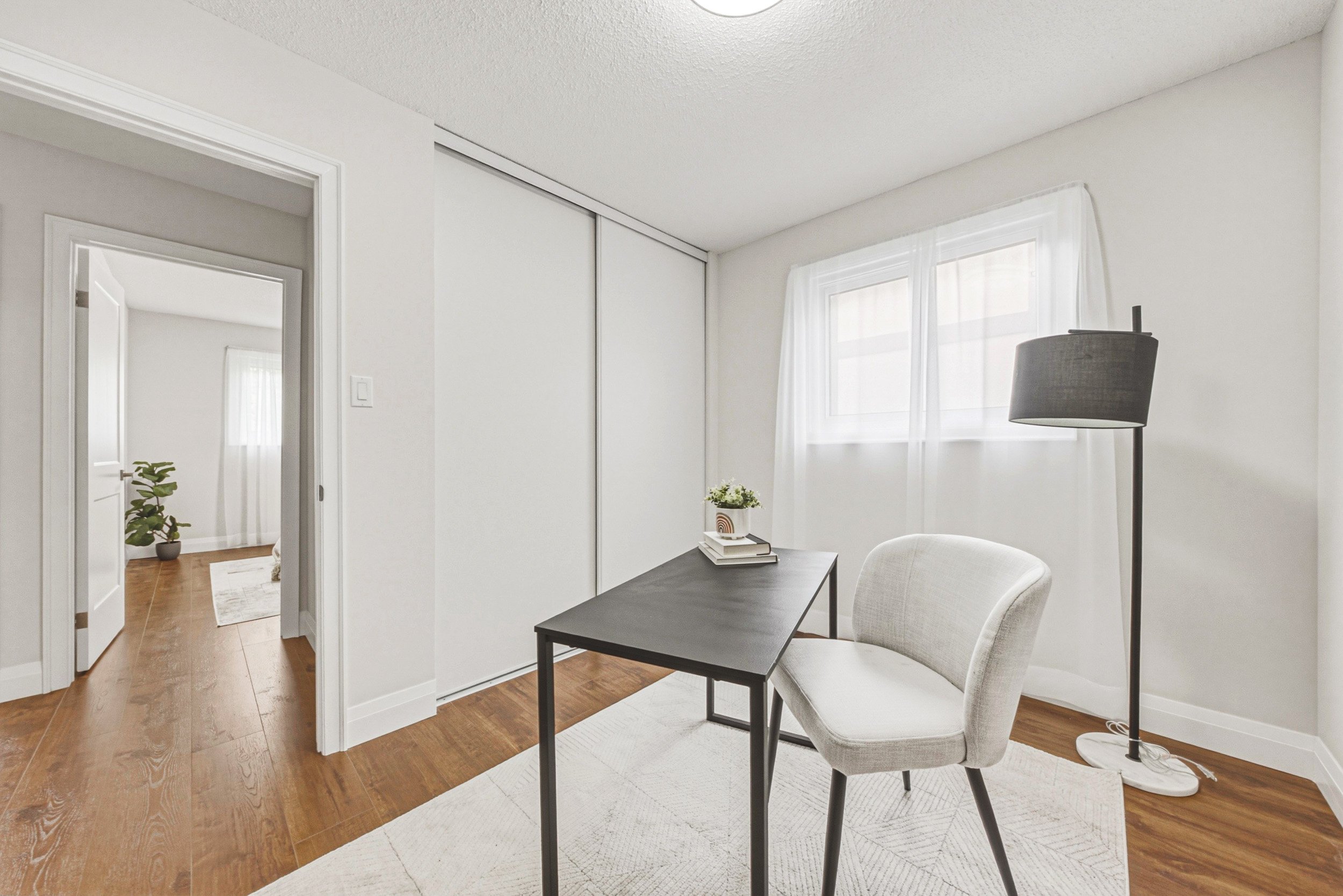 34 - 2188 Margot St, Oakville.jpg
