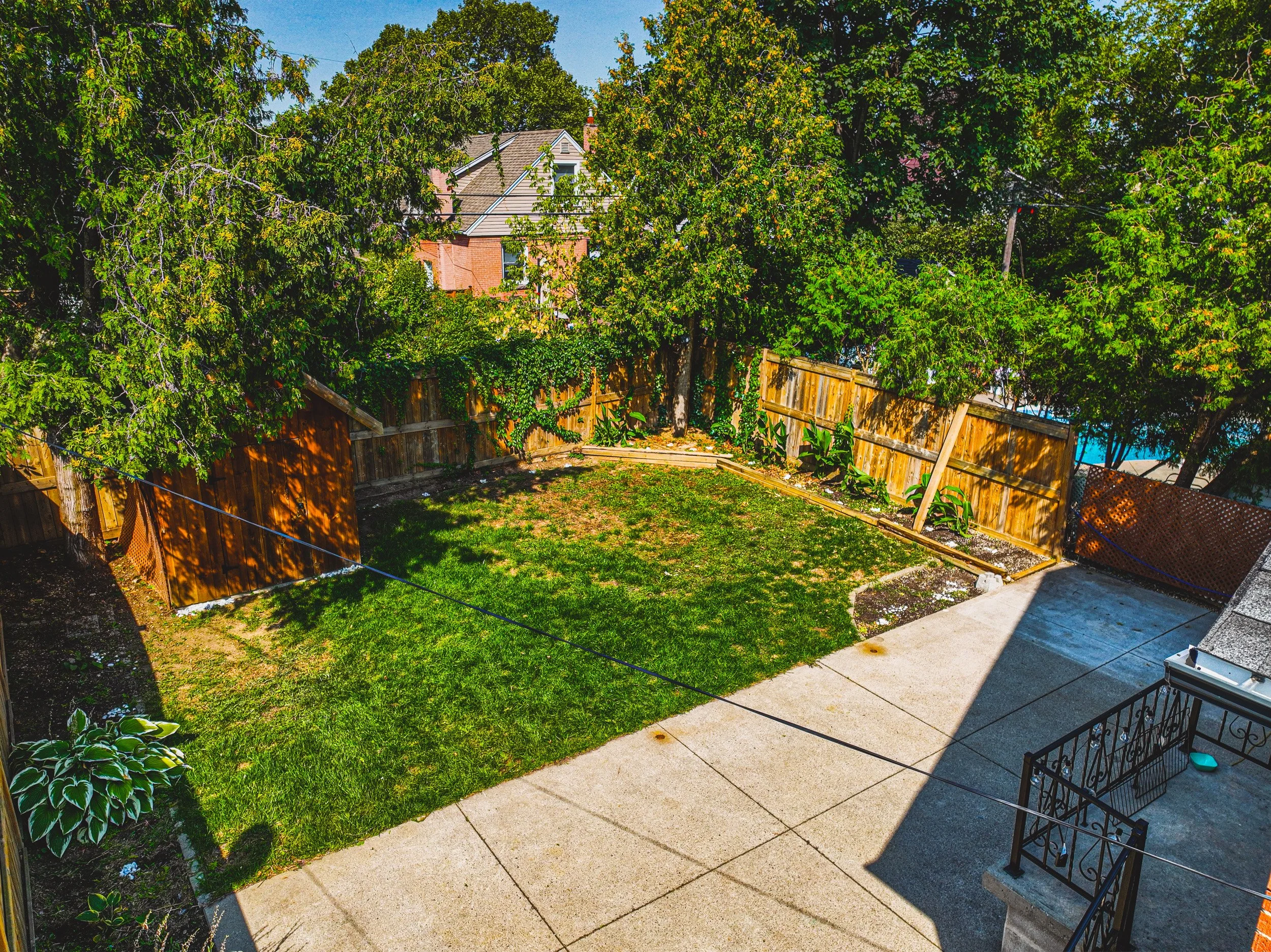 51-212 Rodgers road. Hamilton.jpg