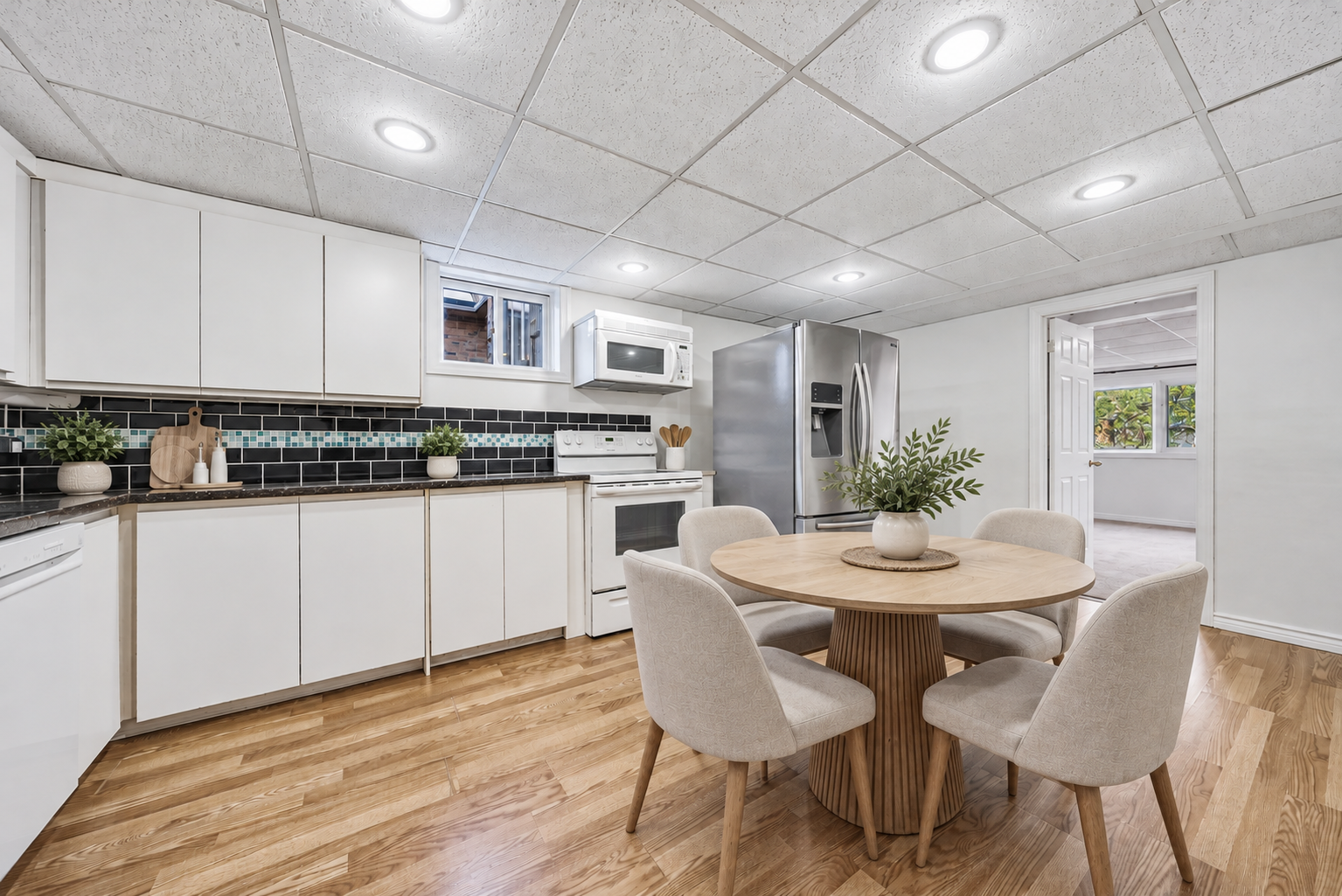 Basement Kitchen.png