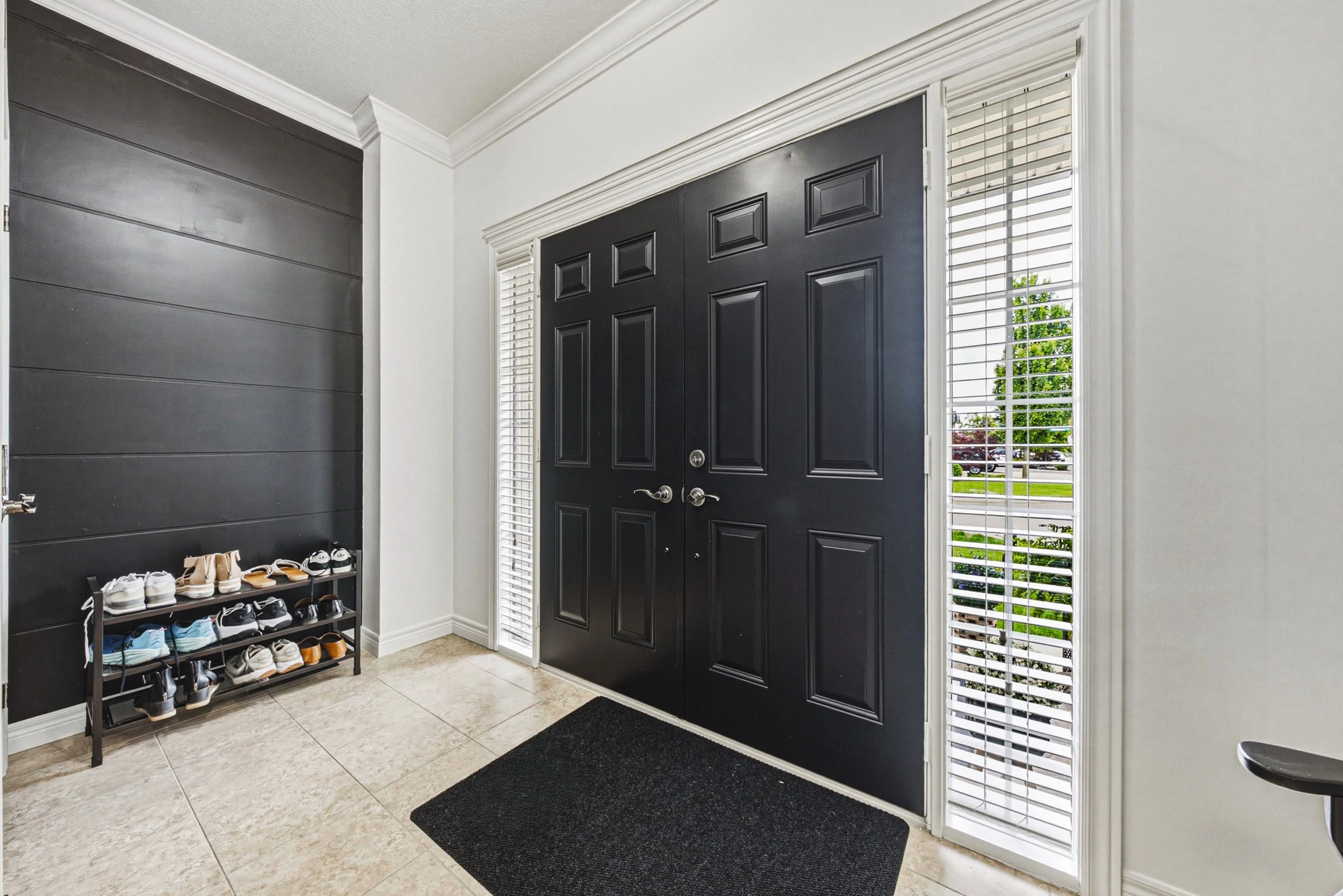 8 - 20 Degrow Cres, Binbrook.jpg