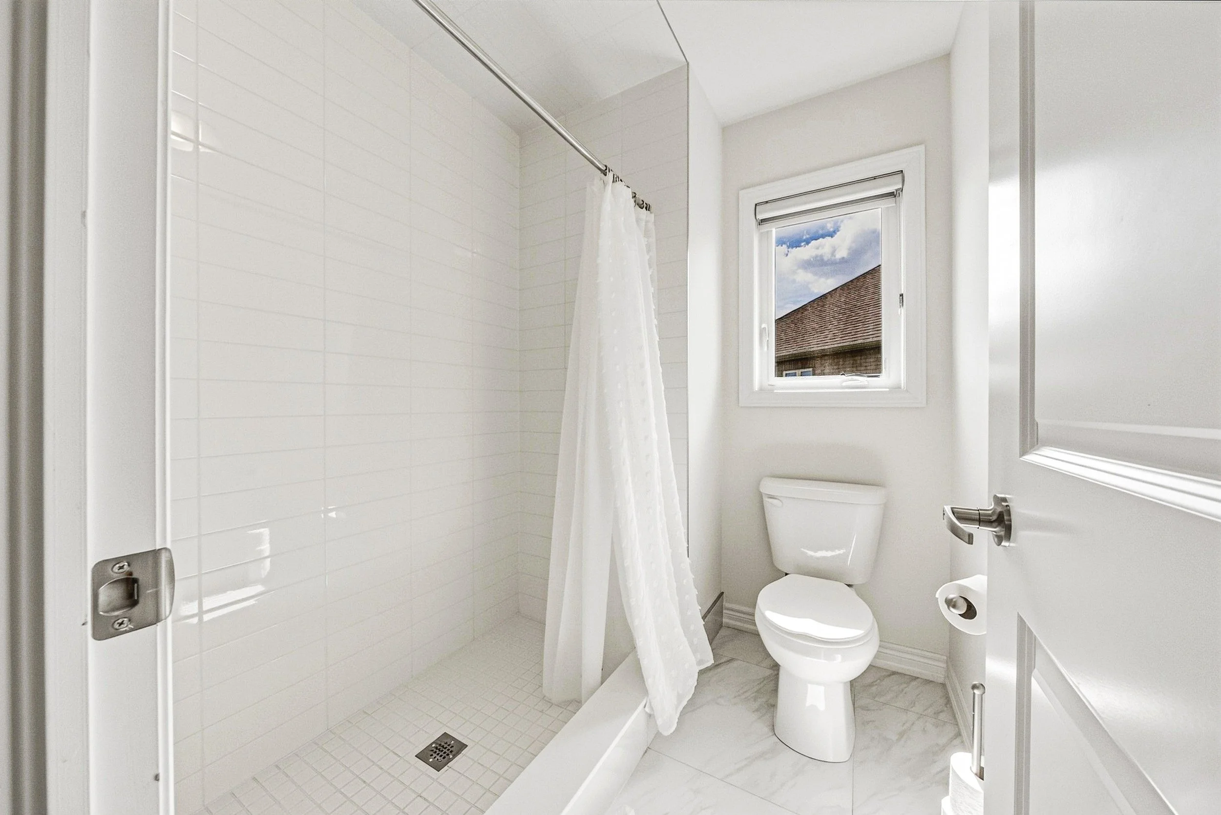 34 - 733 Gilmour Cres, Shelburne.jpg