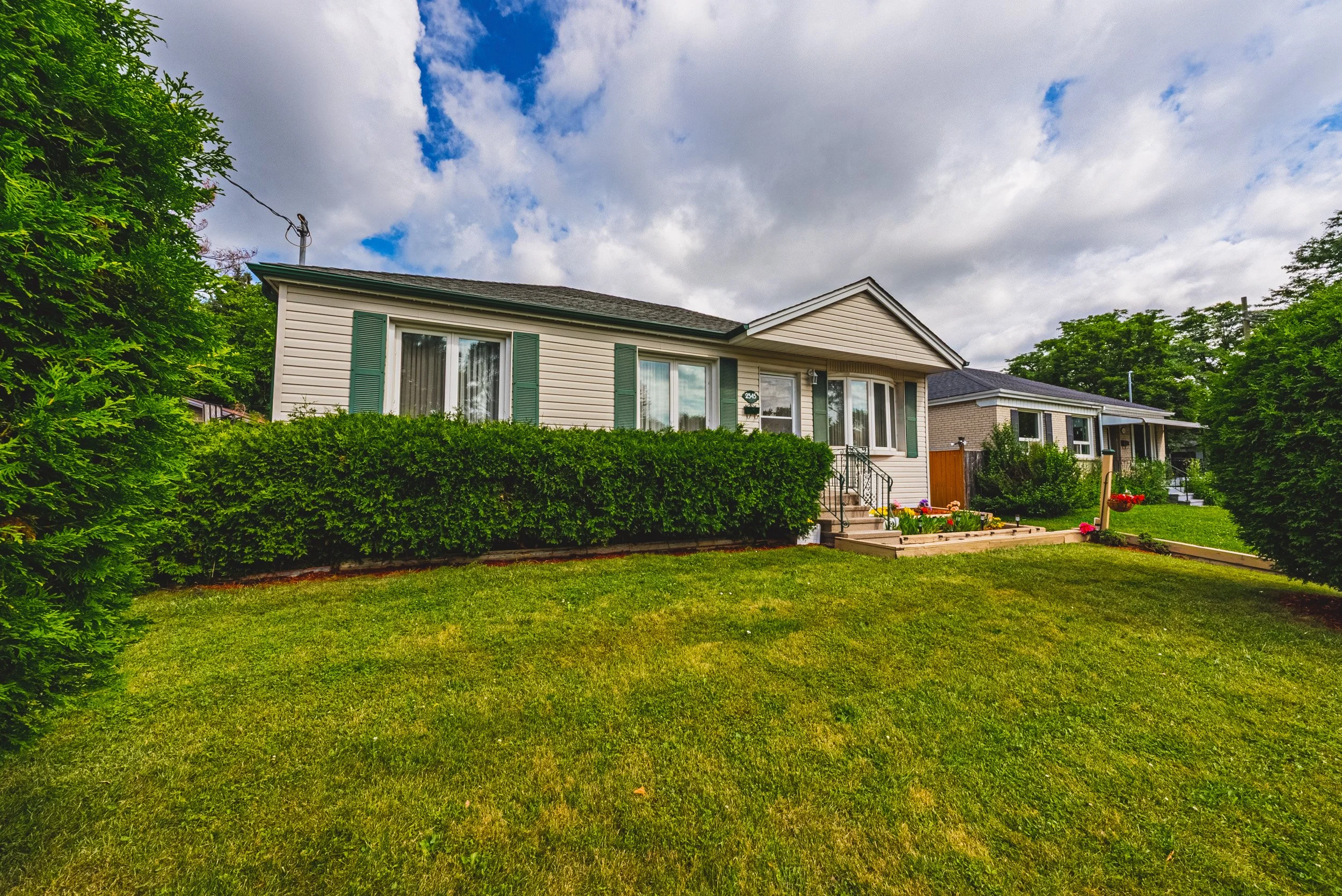 4 - 2345 Gibbon St, Burlington.jpg