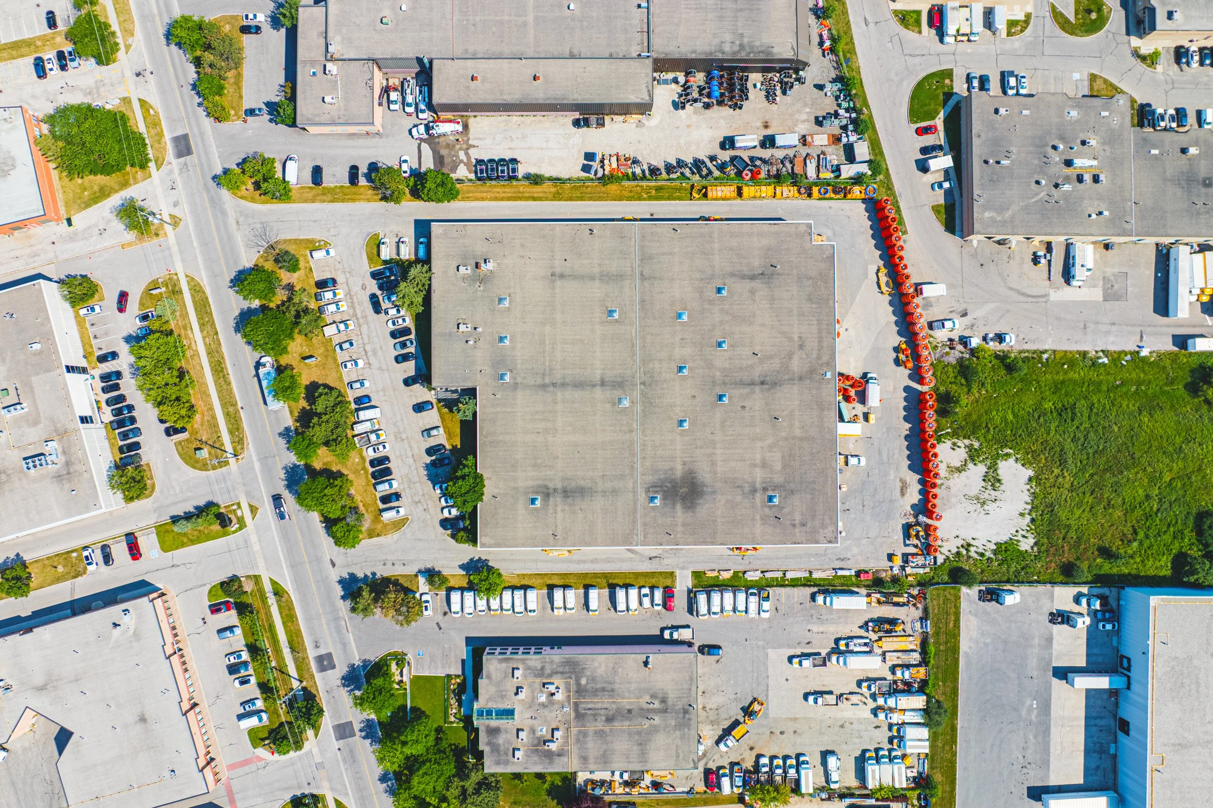 37 - 8 Edvac Dr, Brampton.jpg