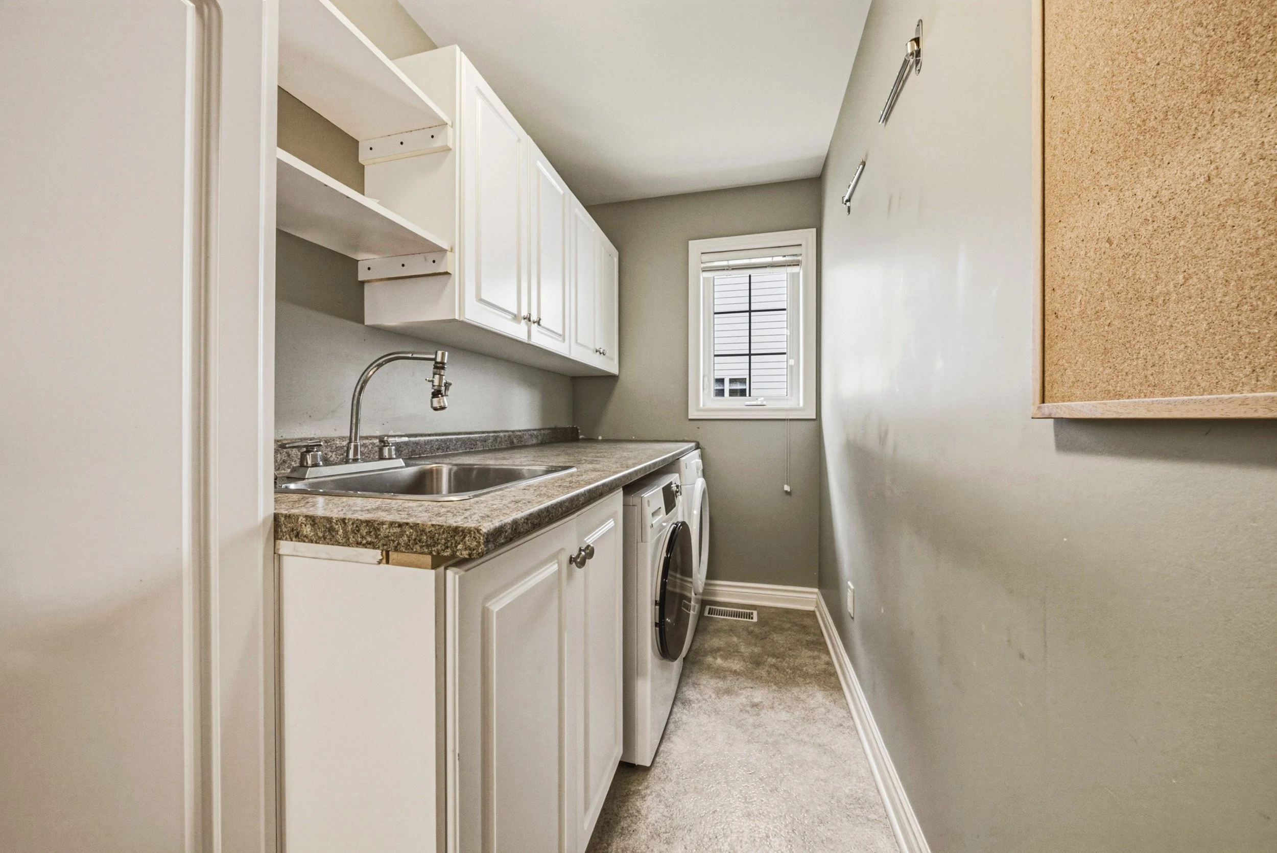 21 - 4011 Azalea Cres, Lincoln.jpg