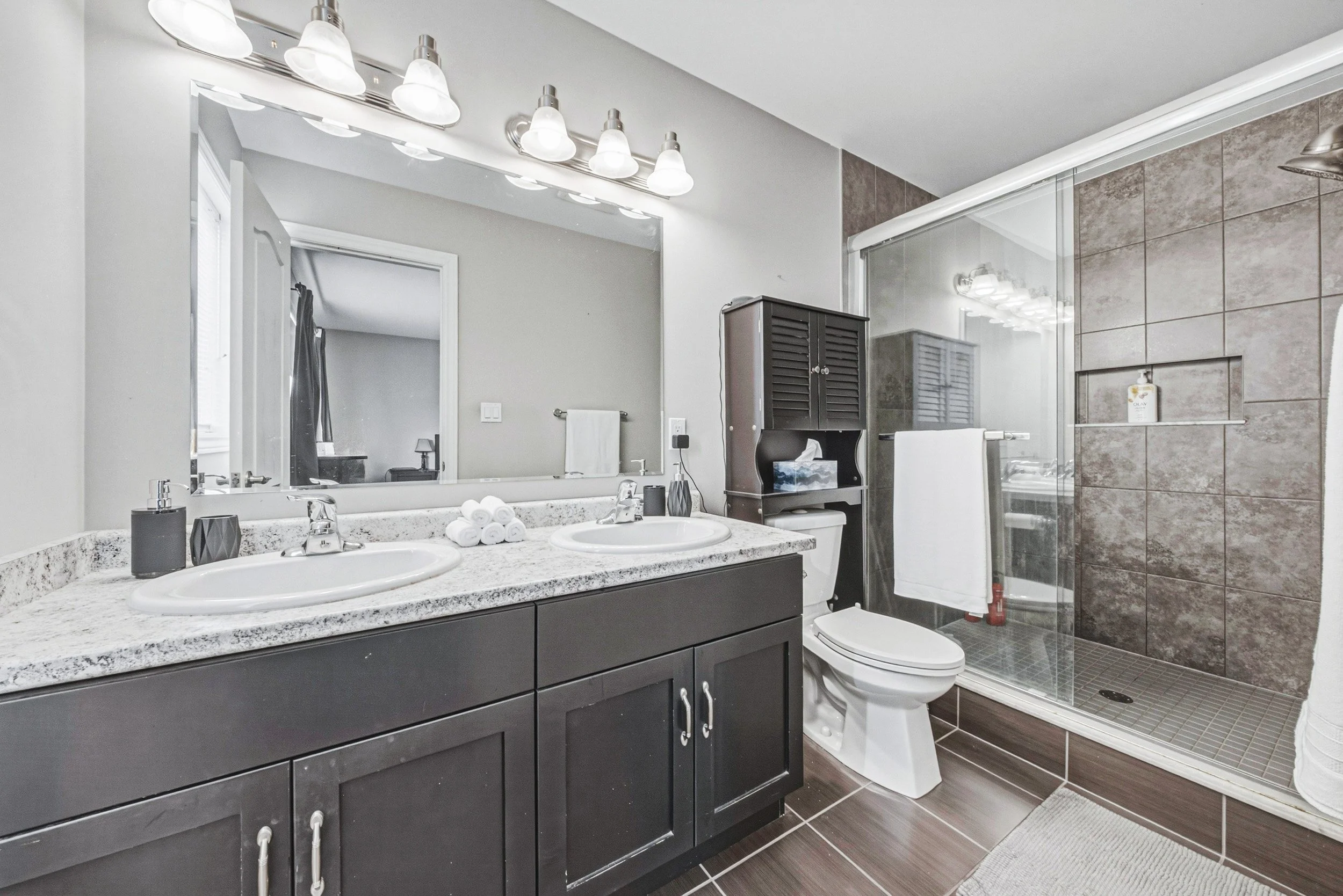26 - 93 Couling Cres, Guelph.jpg