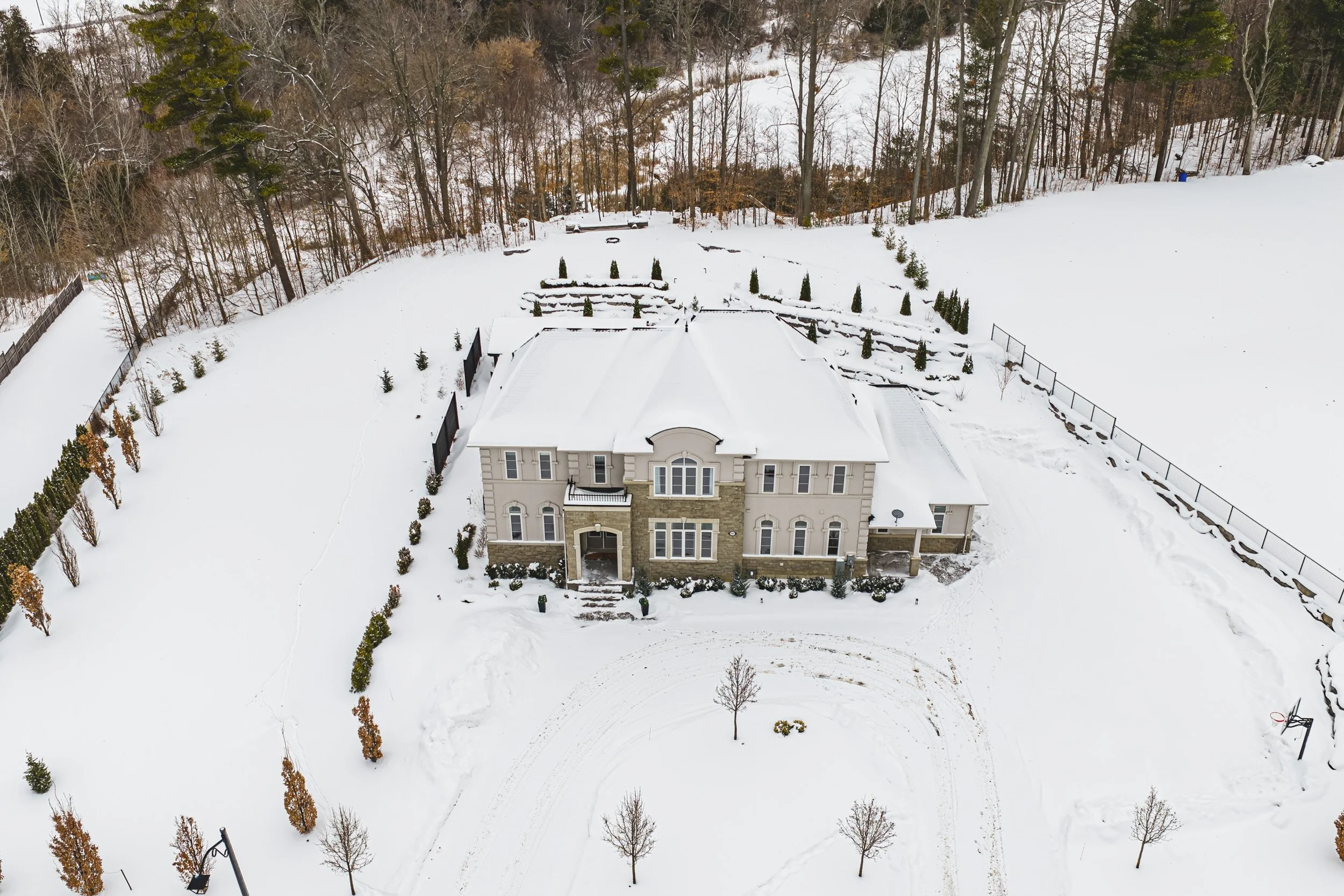 72 - 197 Nottingham Forest Rd, Bradford.jpg