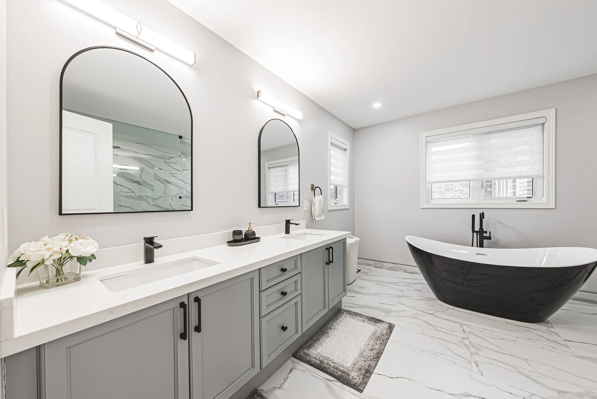 36 - 90 Robertson Rd, Ancaster.jpg