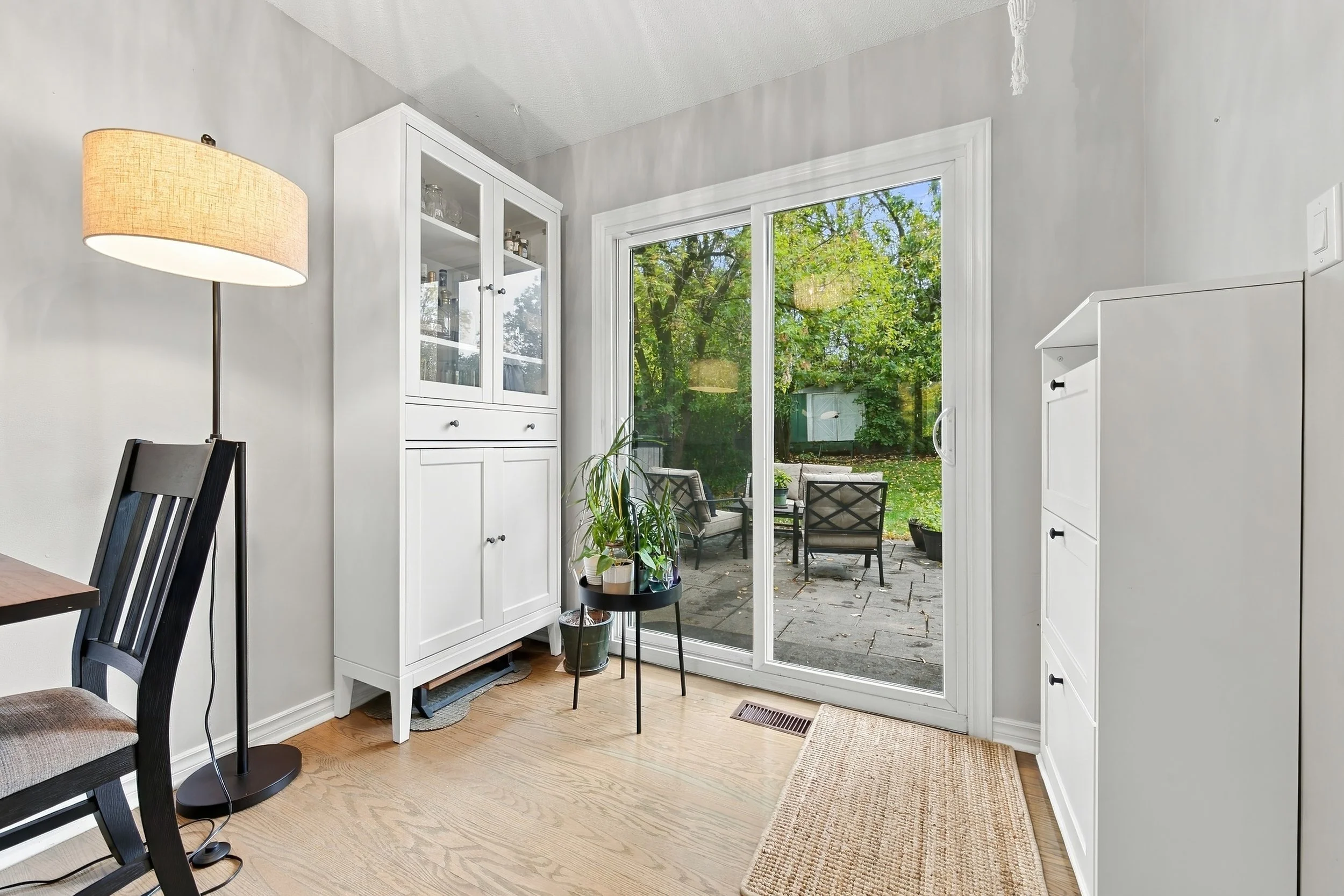 14 - 429 Limeridge Rd W, Hamilton.jpg
