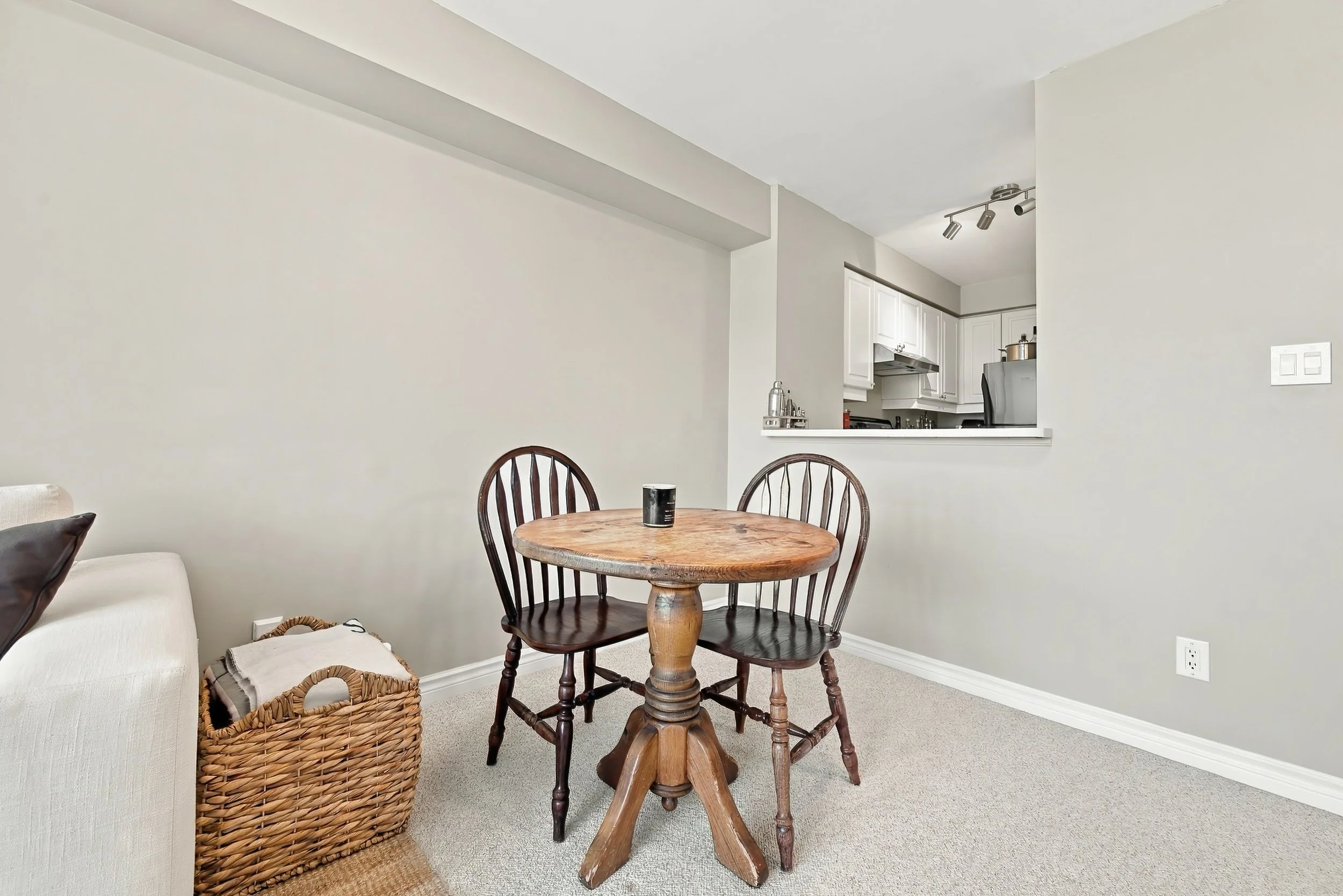 9 - 1276 Maple Crossing Blvd #310, Burlington.jpg
