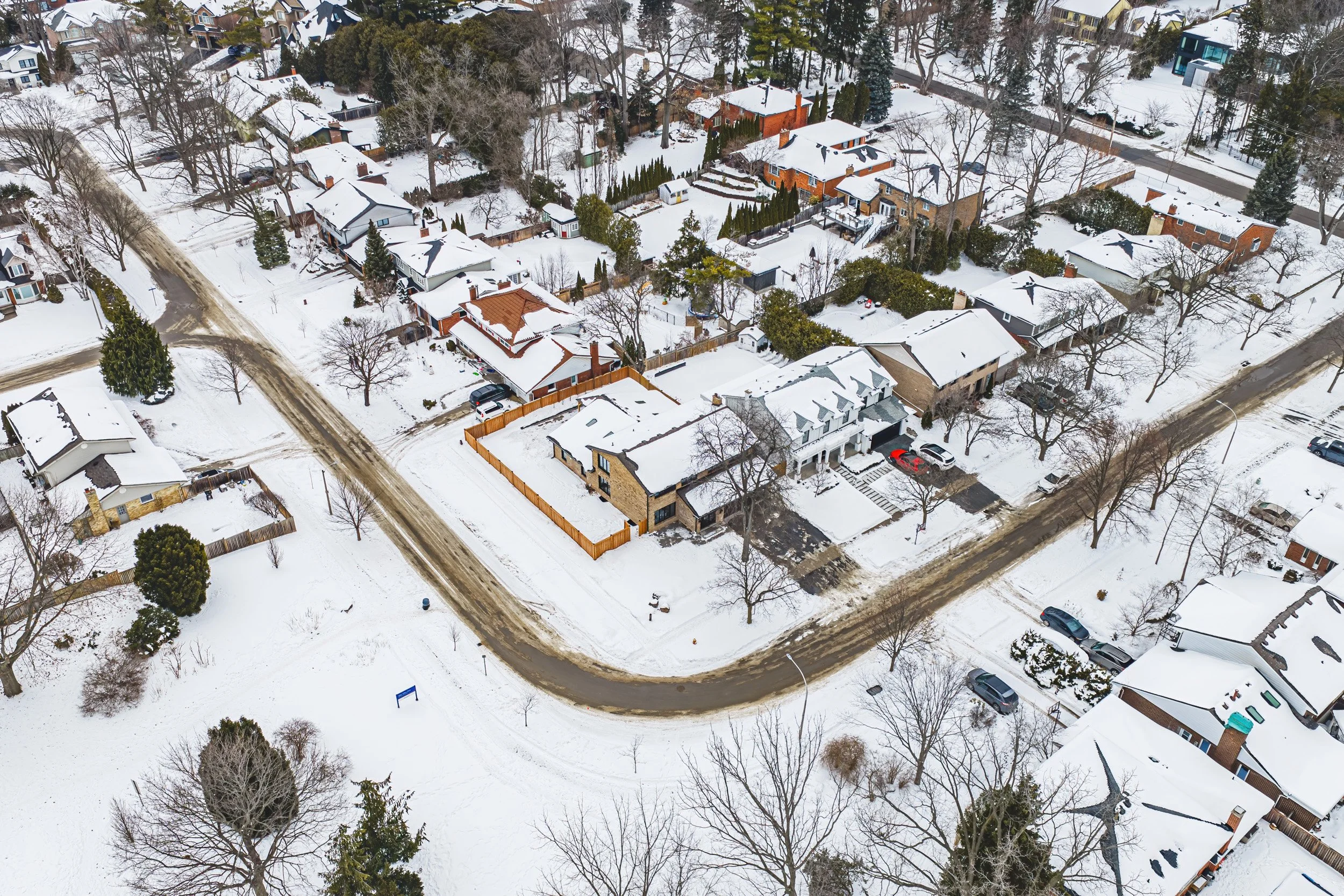 97 - 251 Glen Afton Dr, Burlington.jpg