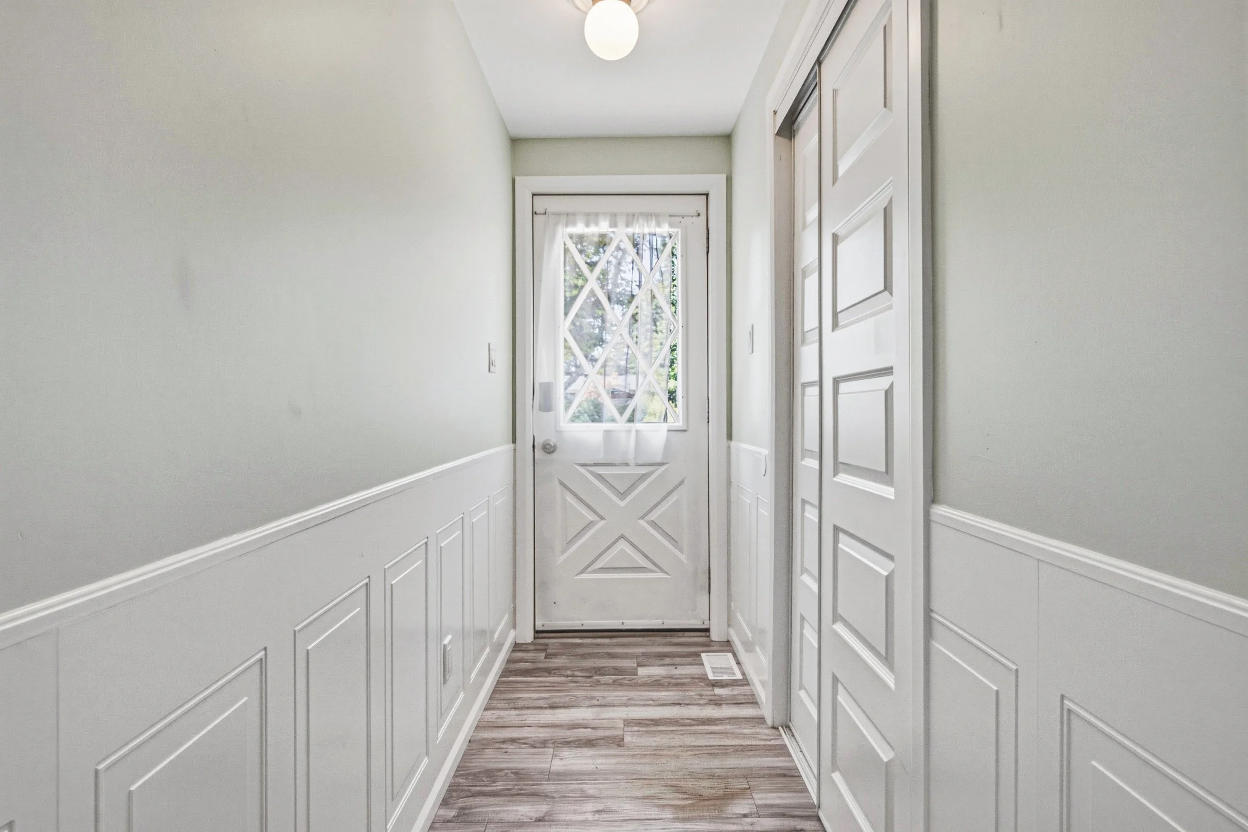 5 - 8 Ewen St, Kawartha Lakes.jpg