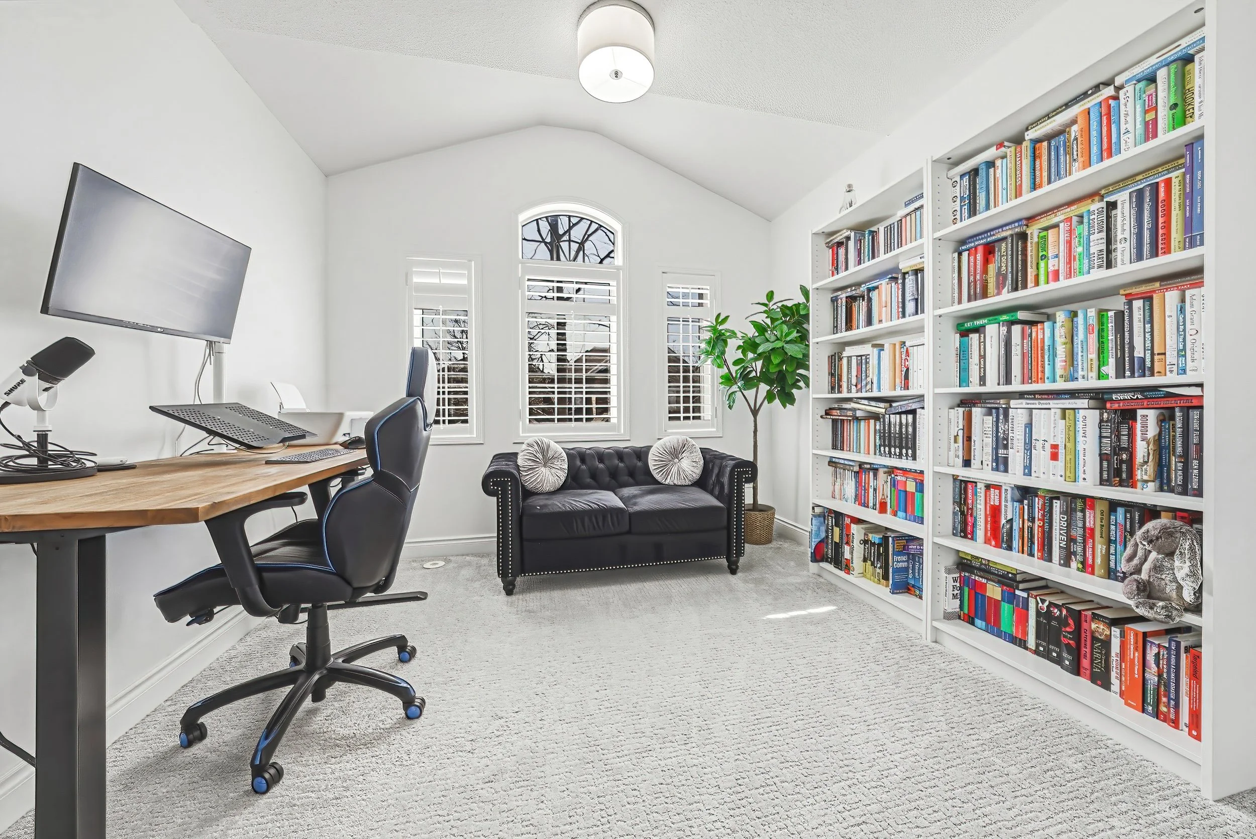 20 - 2259 Seton Cres, Burlington.jpg