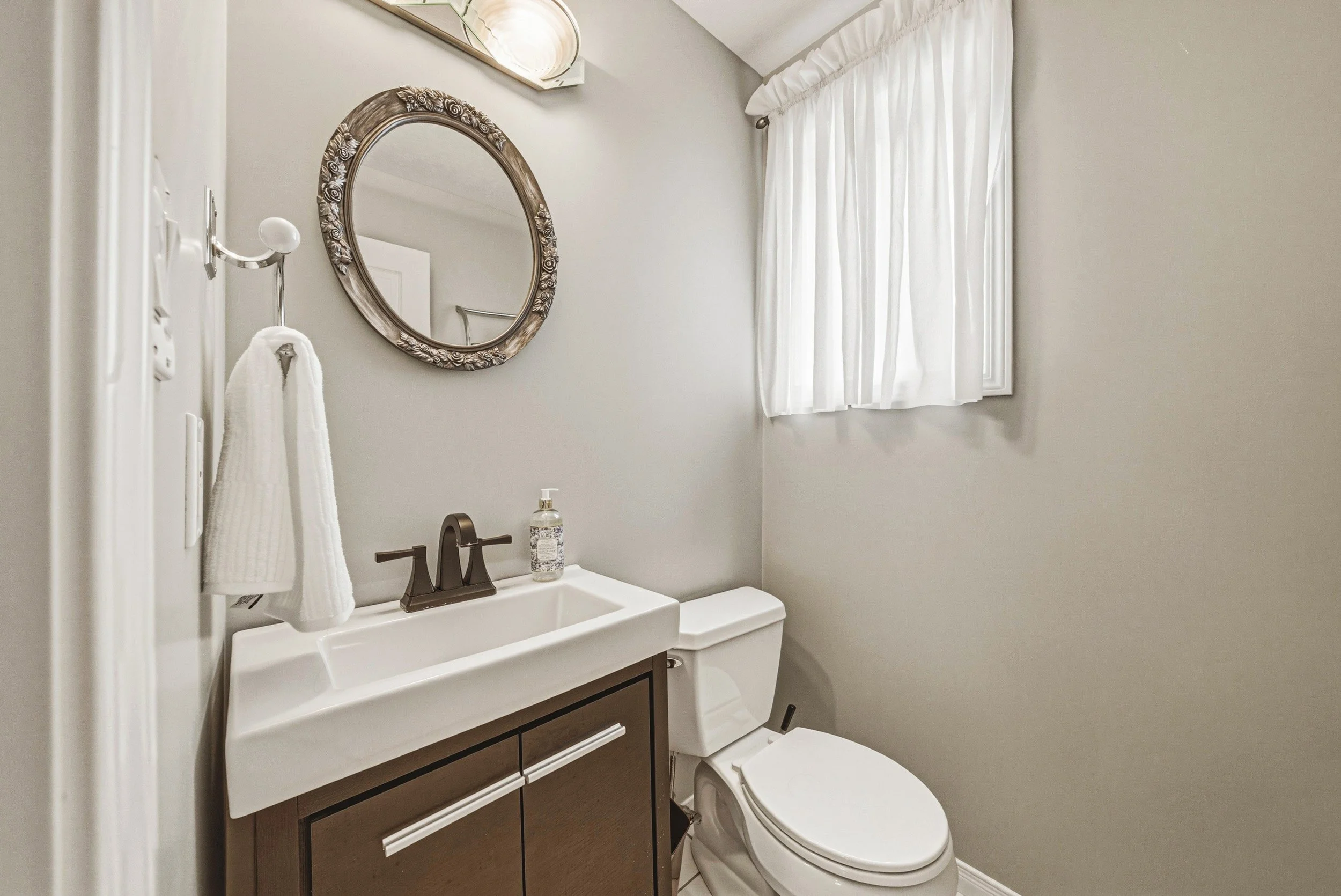 16 - 228 Holbeach Cres, Waterloo.jpg