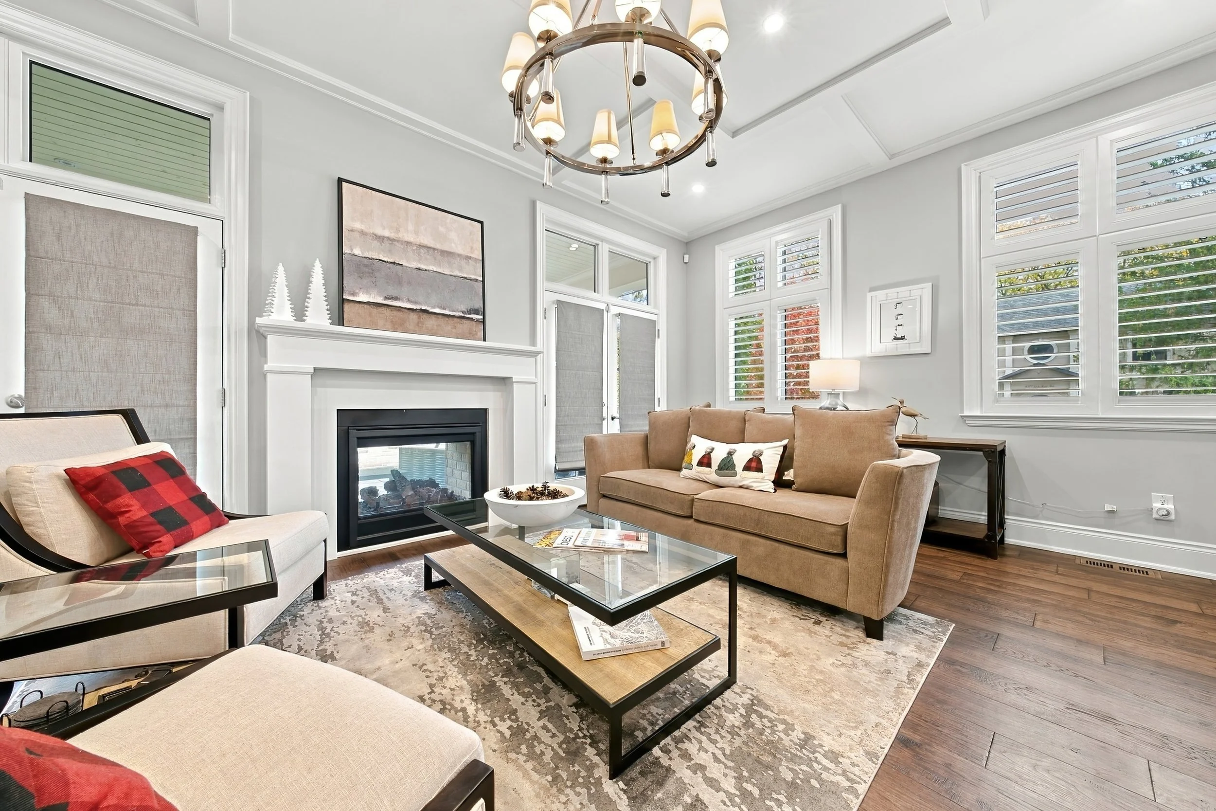 21 - 4369 Lakeshore Rd, Burlington.jpg