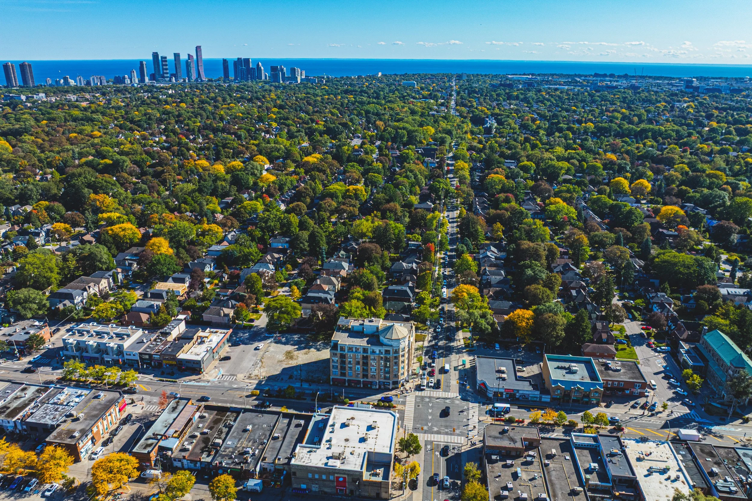 35 - 935 Royal York Rd #202, Toronto.jpg