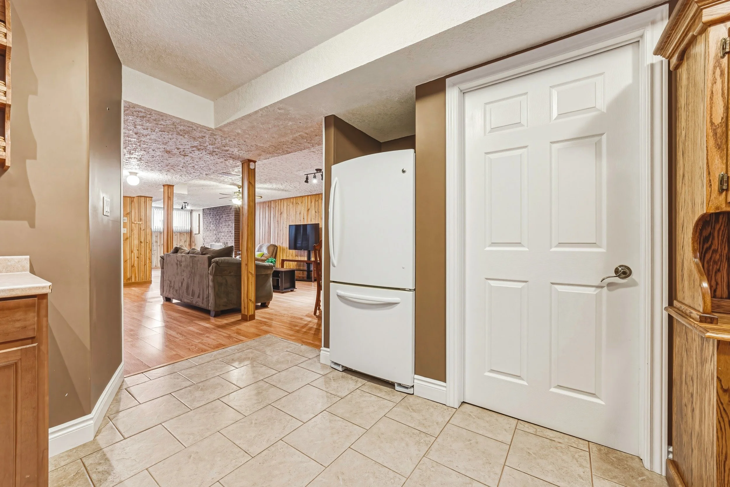 32 - 117 Stonyburn Cres, Cambridge.jpg