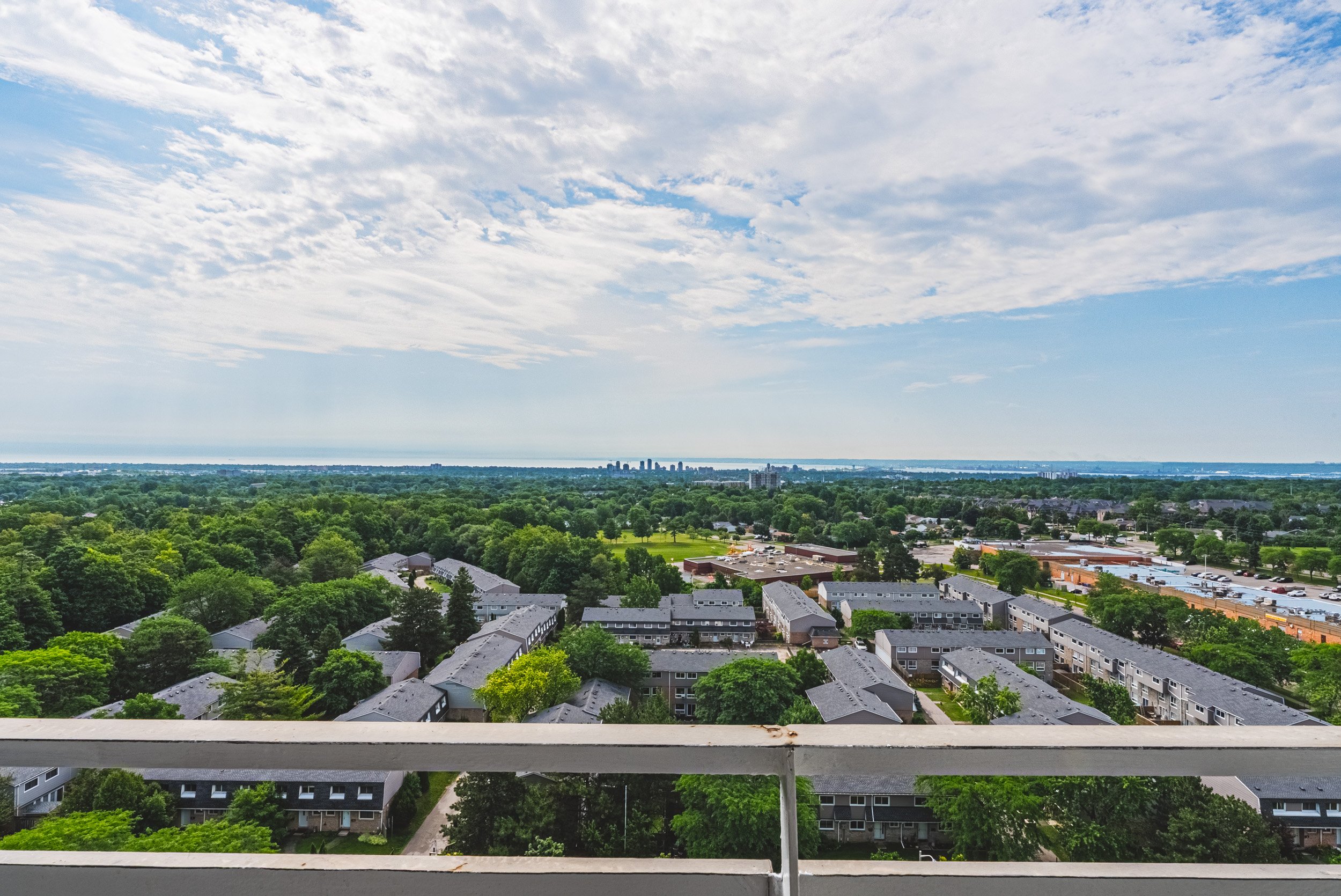 29 - 2055 Upper Middle #1504, Burlington.jpg