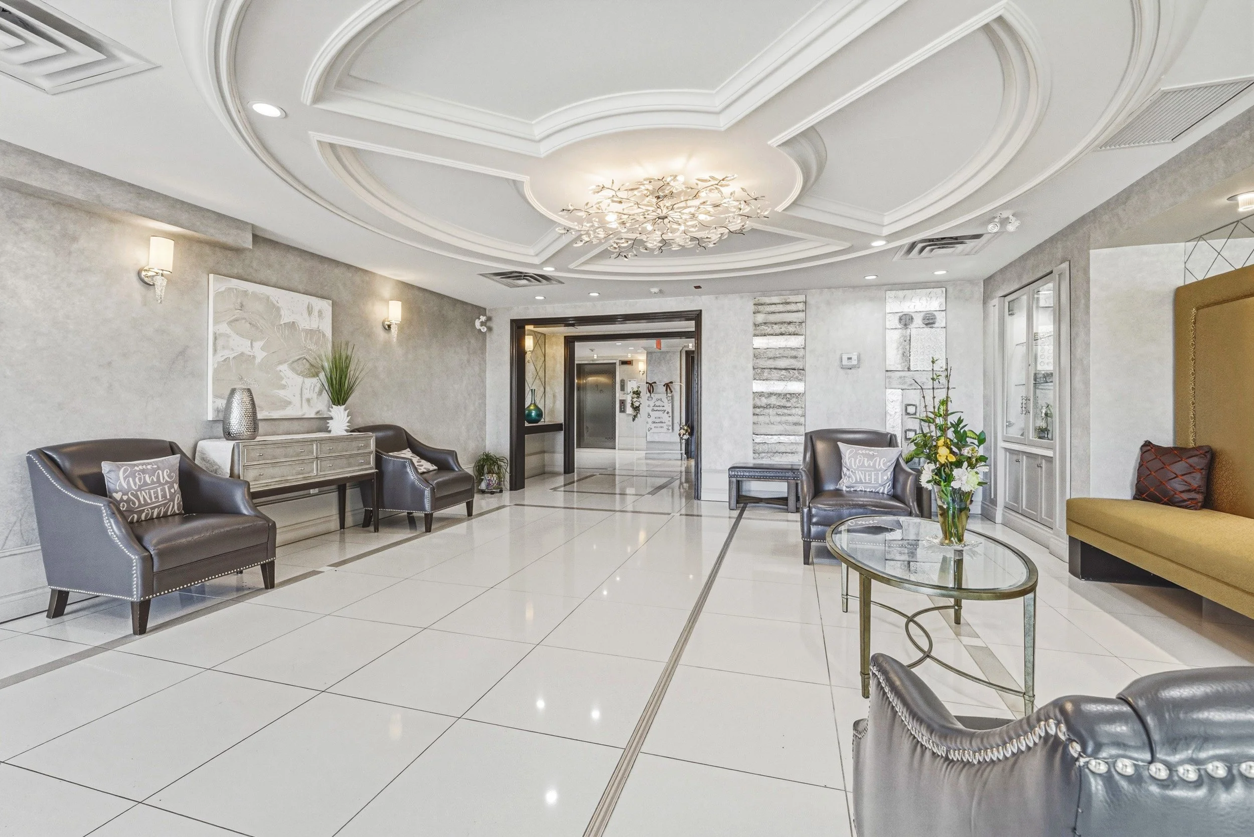 5 - 60 Via Rosedale #316, Brampton.jpg