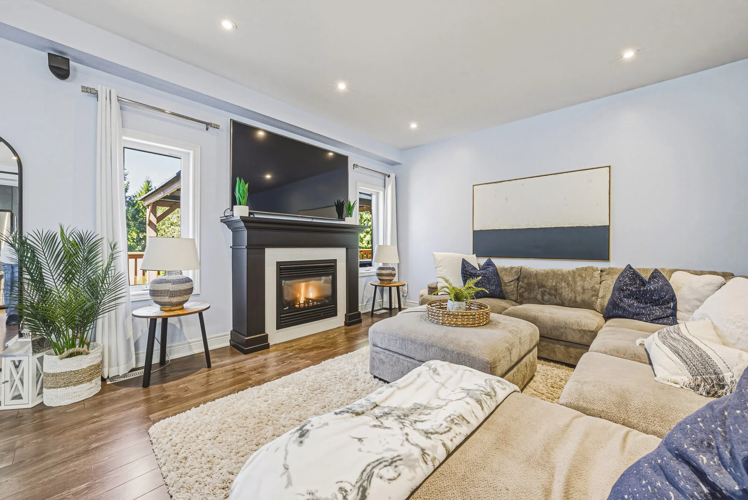 10 - 219 Walker St, Cambridge.jpg