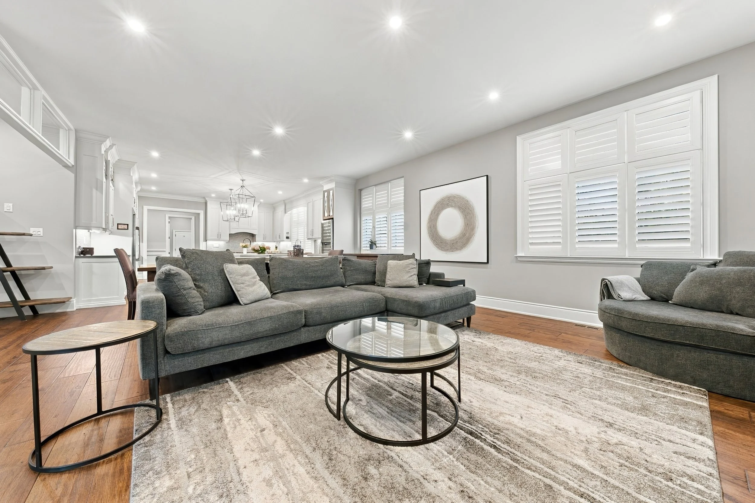 25 - 4369 Lakeshore Rd, Burlington.jpg