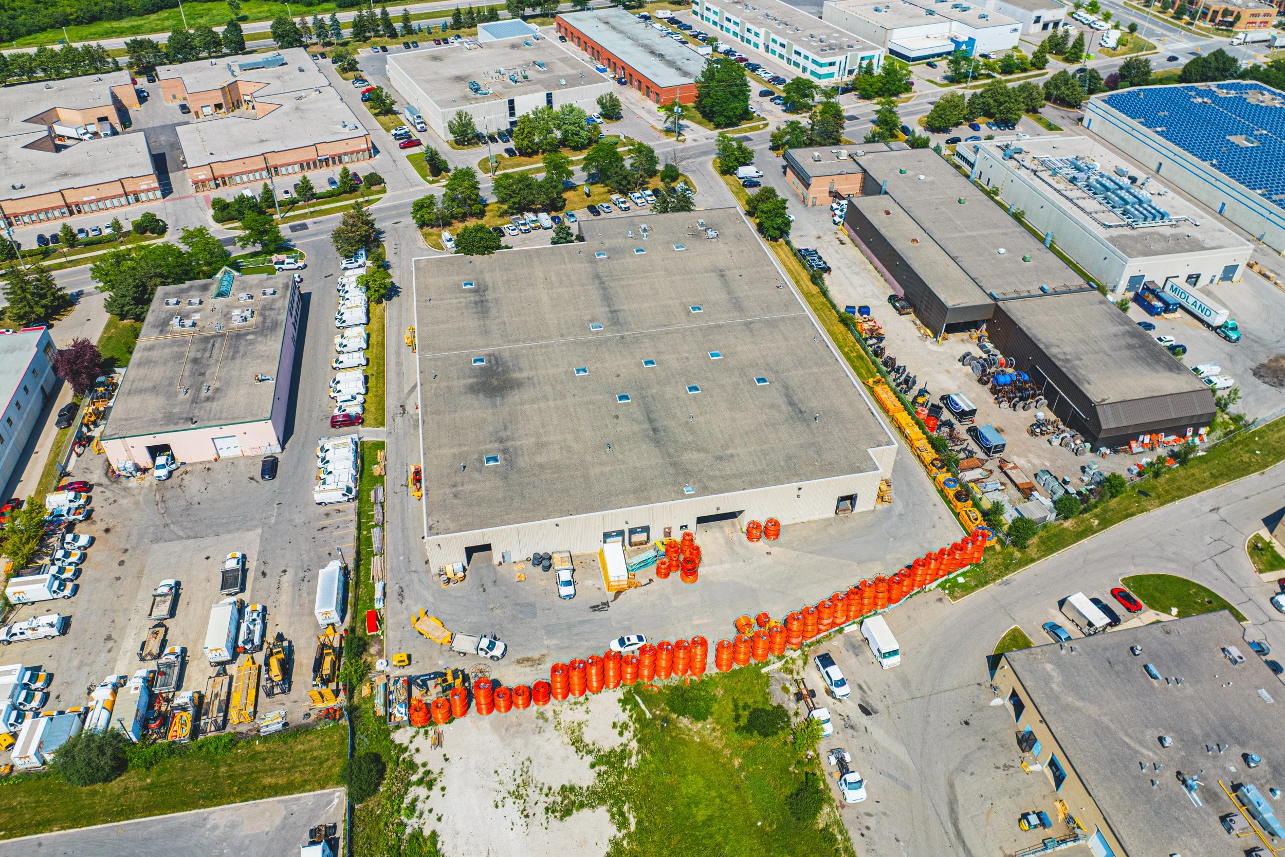 30 - 8 Edvac Dr, Brampton.jpg