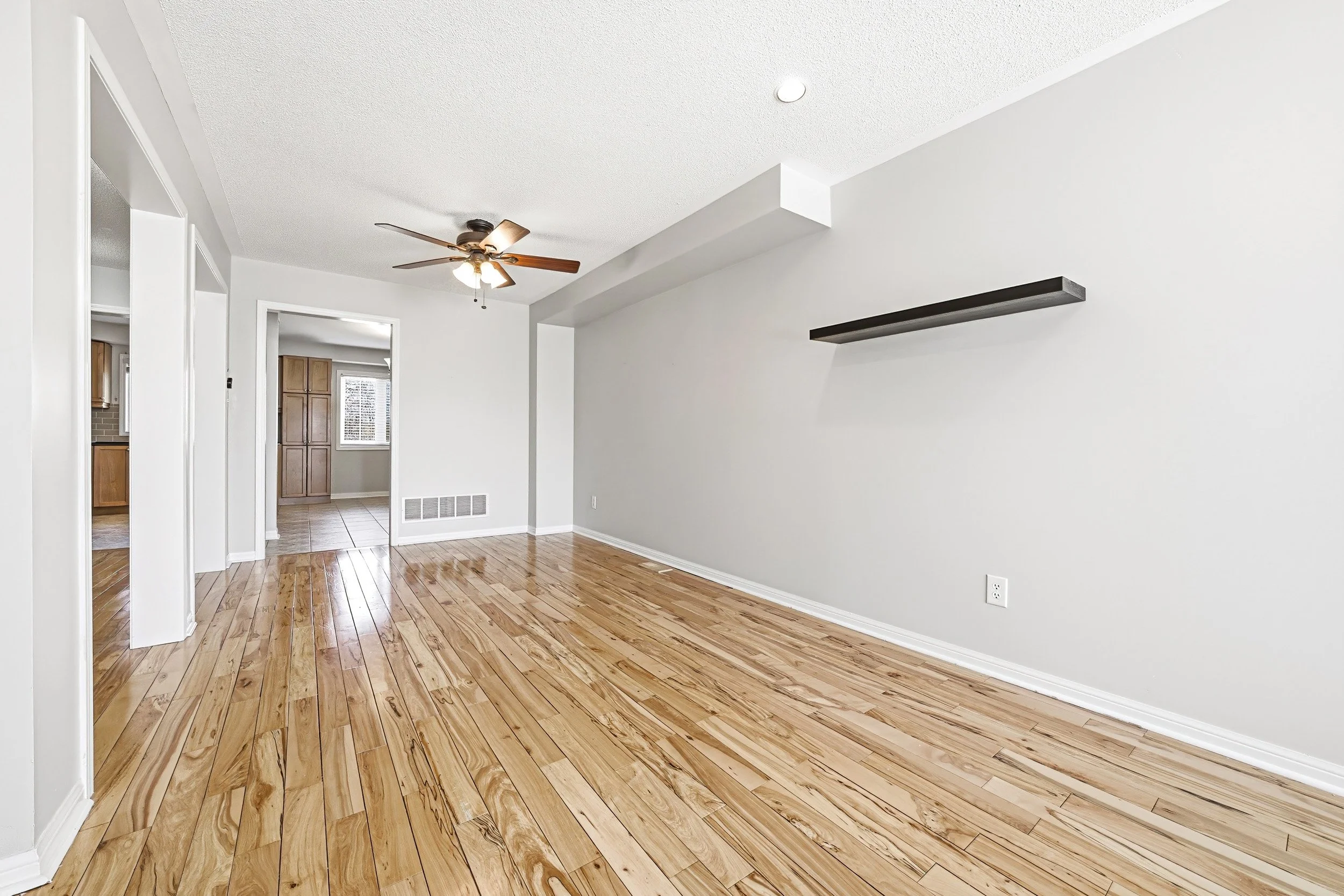 13 - 470 Beach Blvd #8, Hamilton.jpg