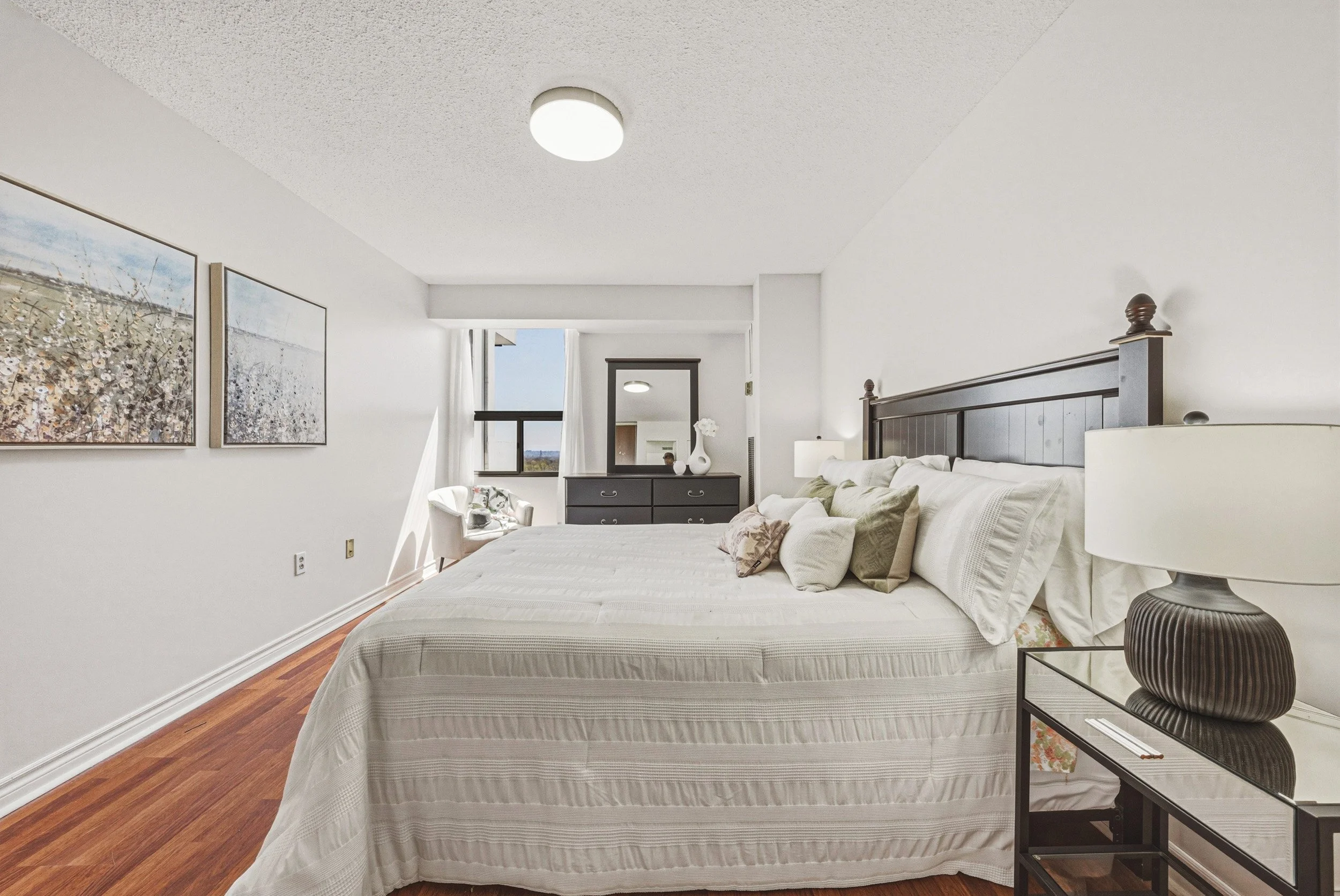 19 - 2055 Upper Middle Rd #705, Burlington.jpg