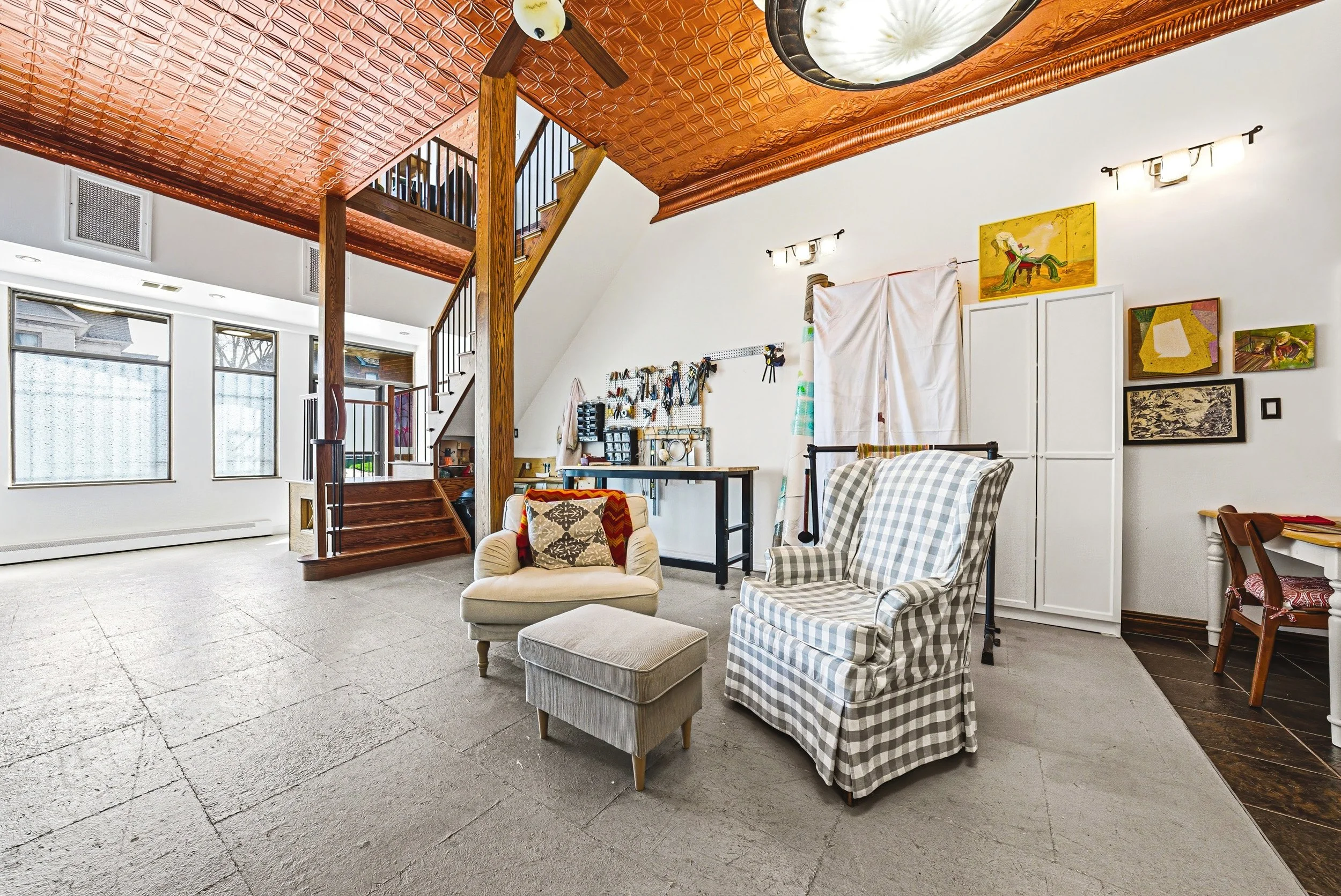 16 - 595 King St E, Hamilton.jpg