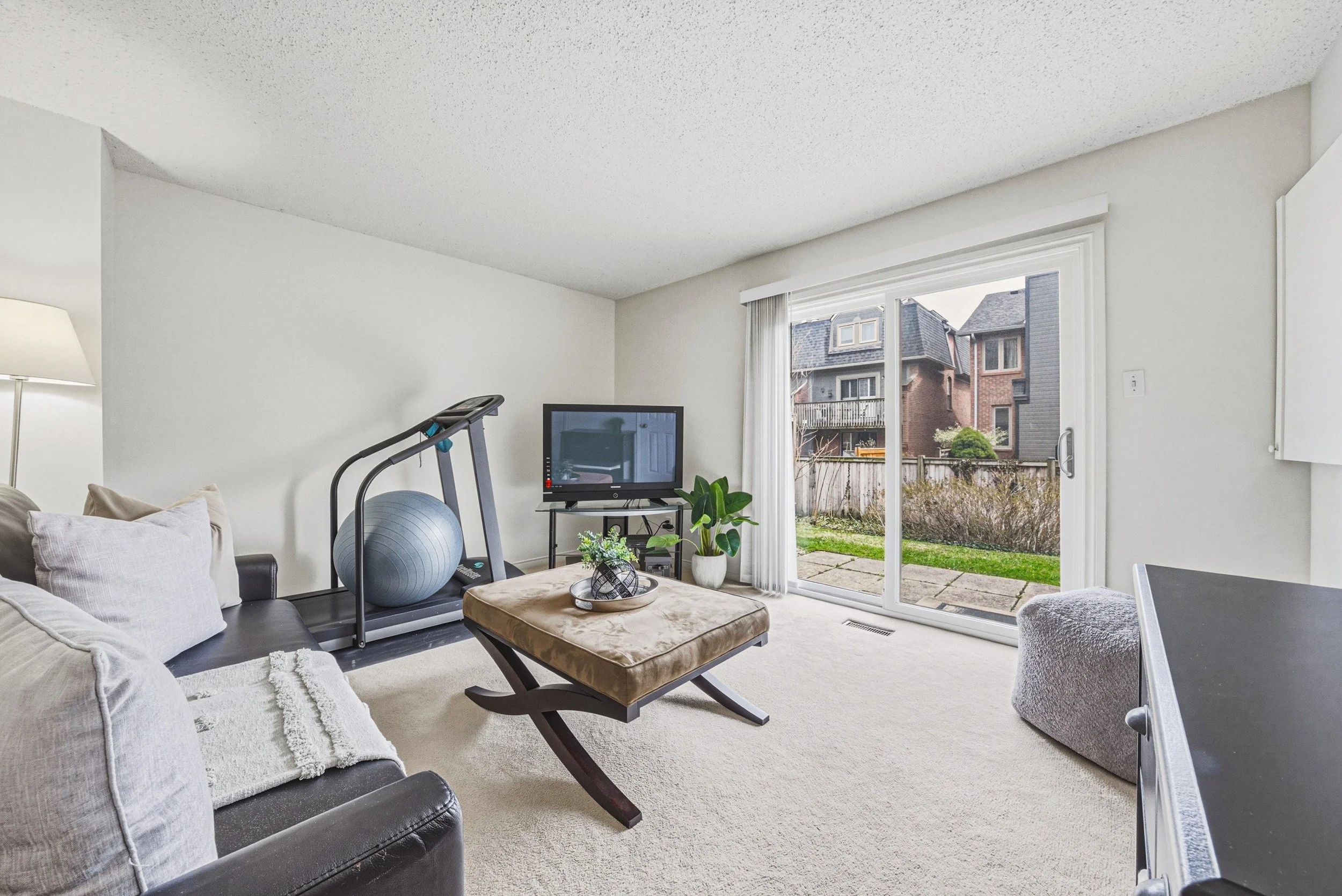 36 - 3140 Fith Line #28, Mississauga.jpg