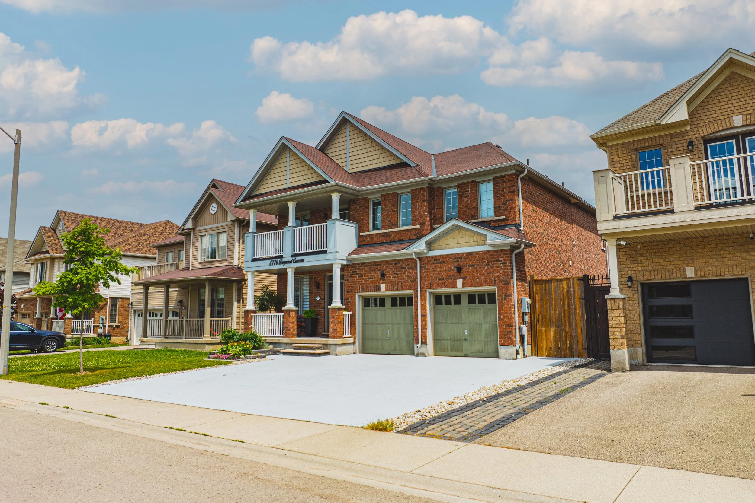 3 - 8776 Dogwood Cres, Niagara Falls.jpg
