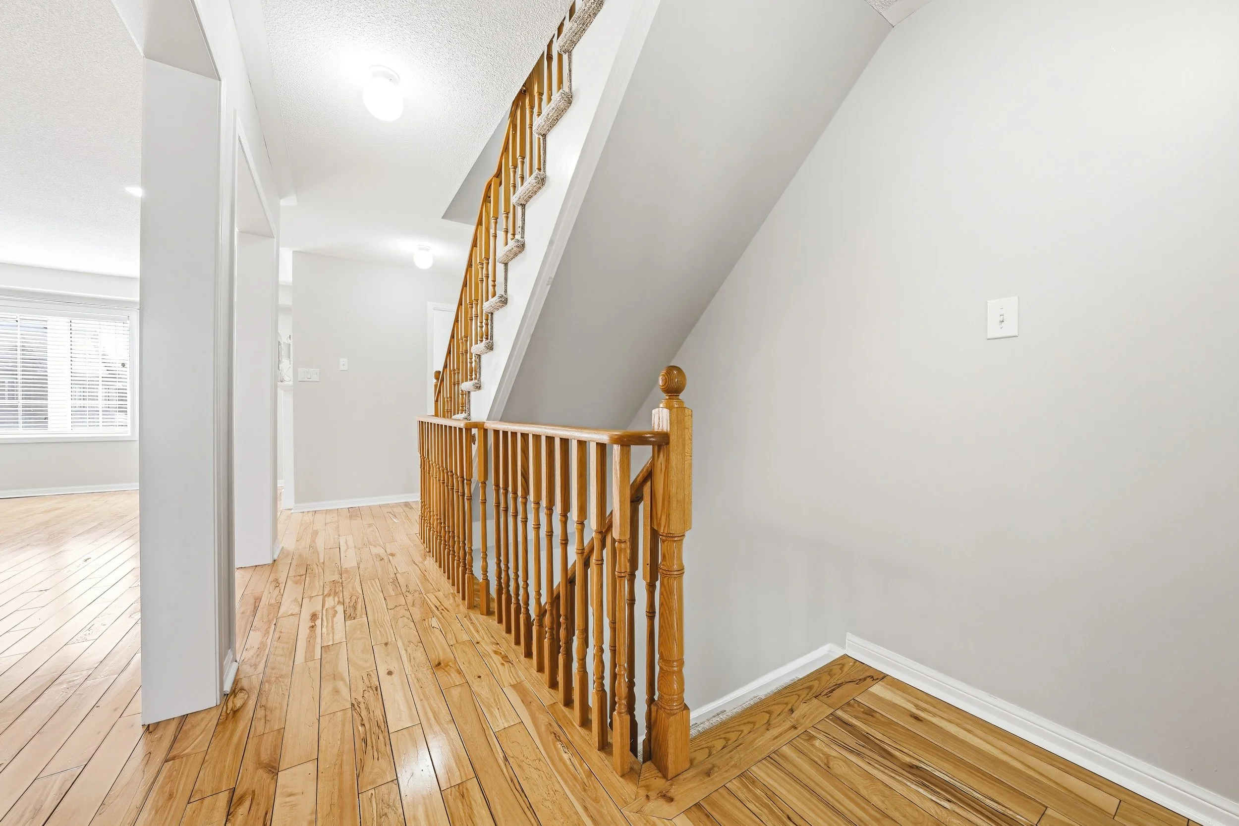 8 - 470 Beach Blvd #8, Hamilton.jpg