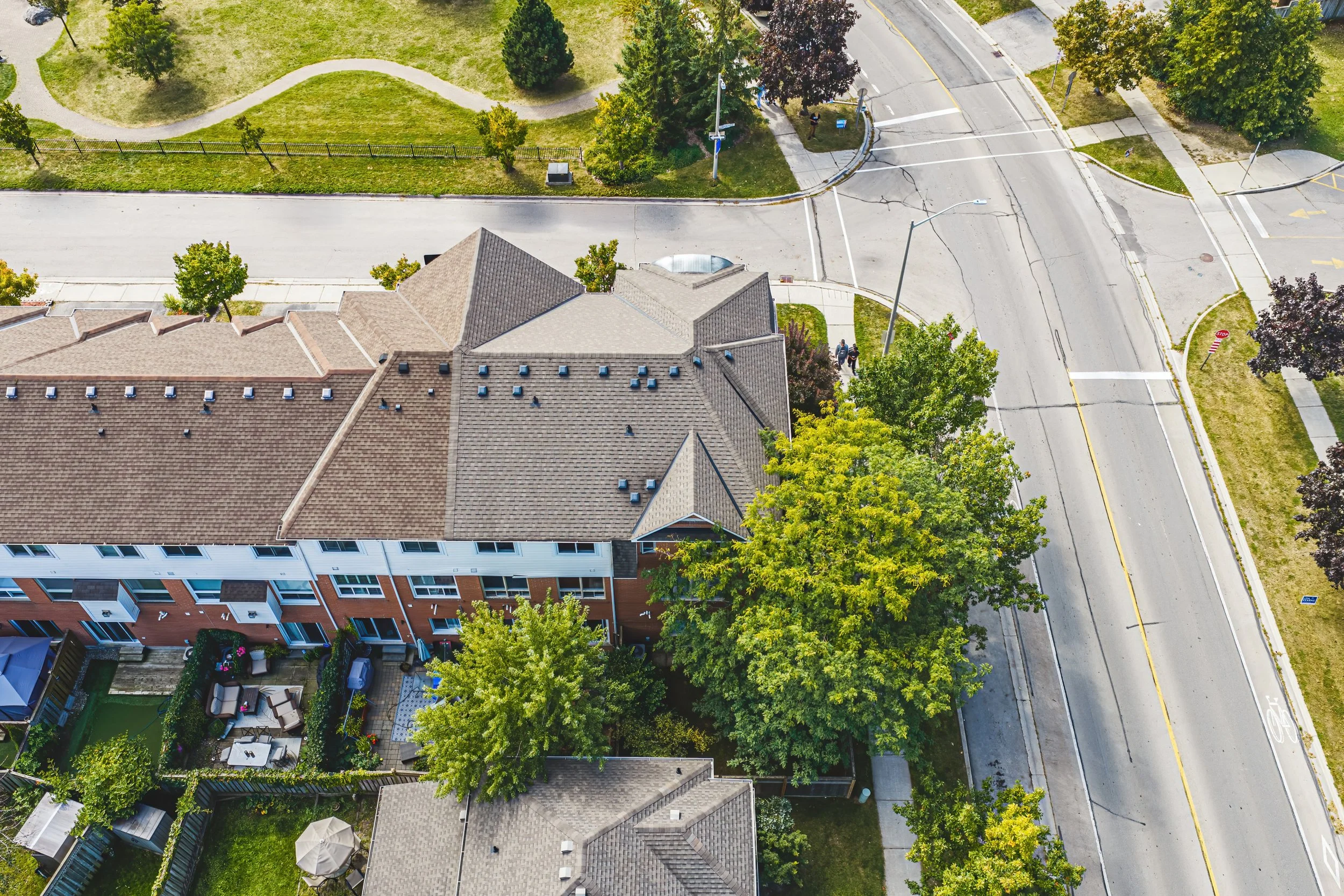 38 - 2239 Prescott Pl, Burlington.jpg