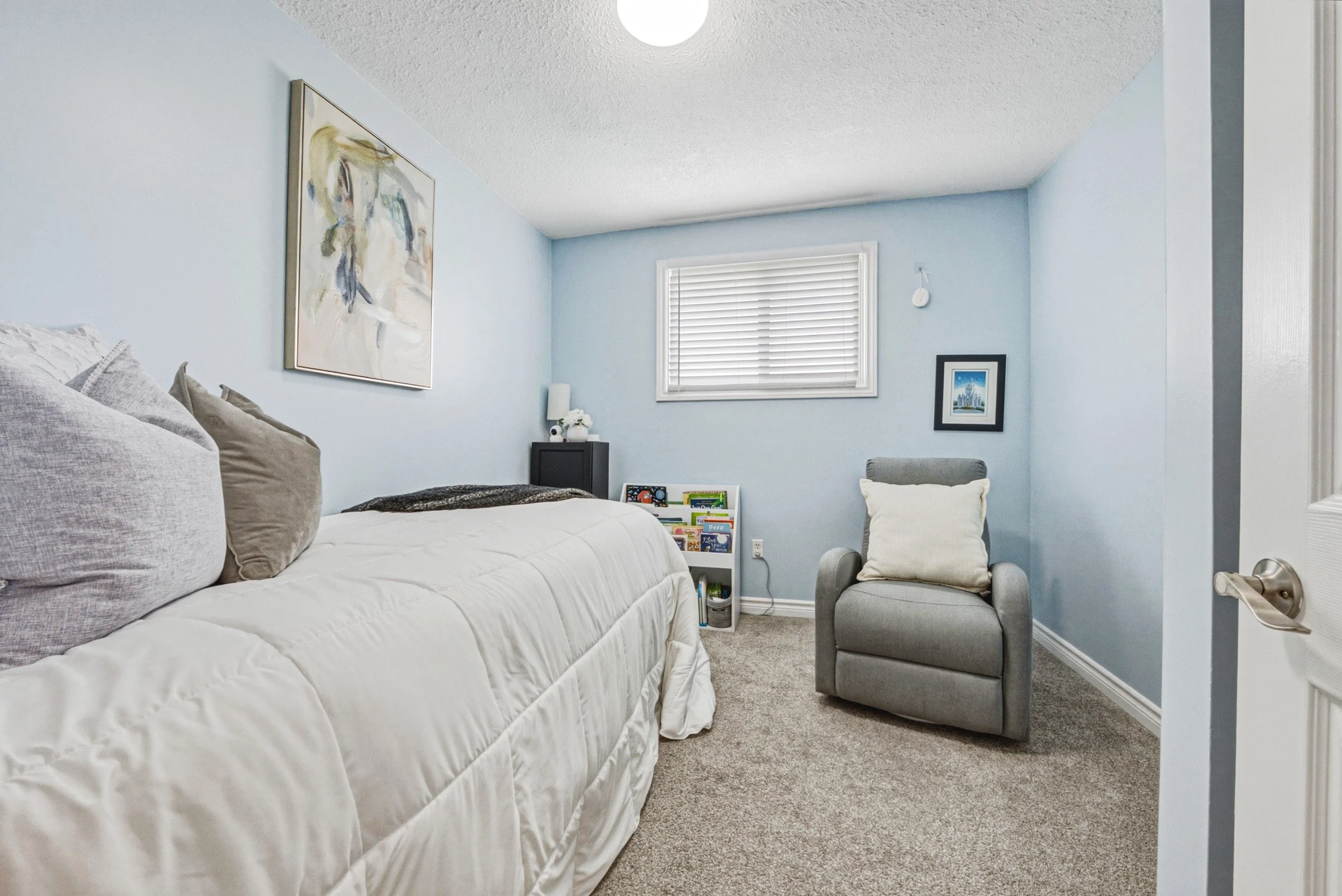 18 - 29 Hopewell Cres, Stoney Creek.jpg