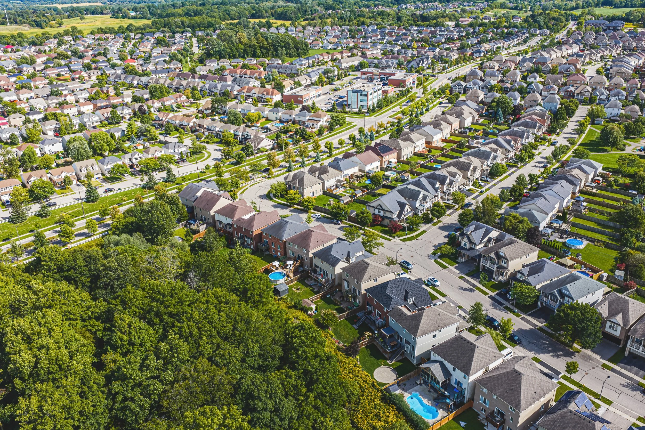 46 - 37 Lambert Cres, Brantford.jpg